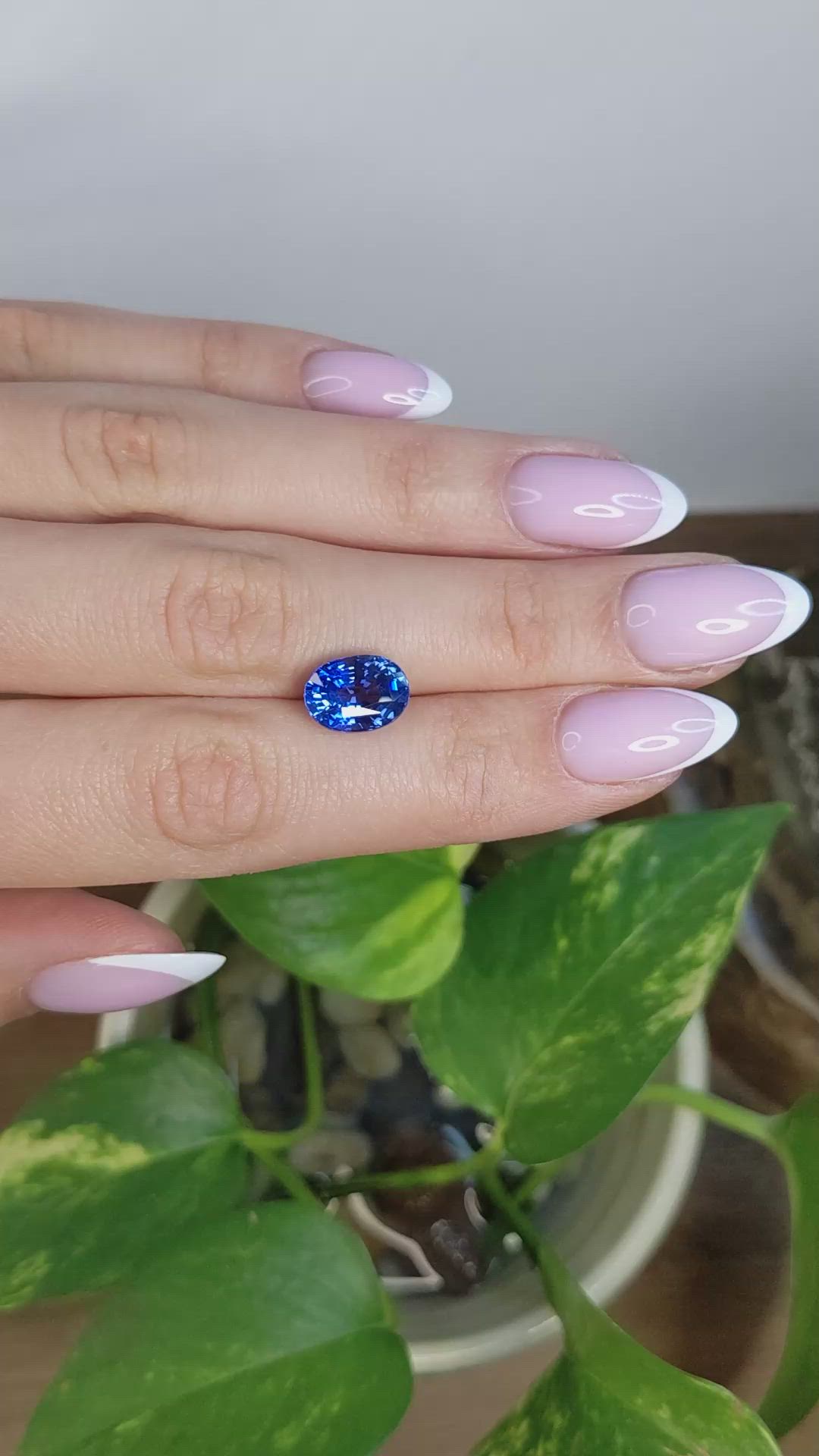 5.08 Ct. Blue Sapphire from Ceylon (Sri Lanka) Size Video