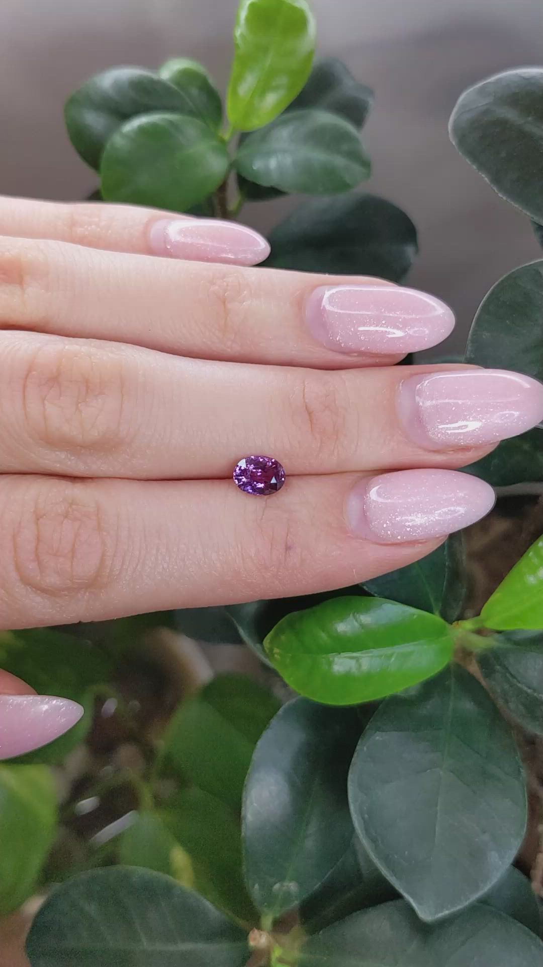 1.00 Ct. Pinkish Purple Sapphire from Madagascar Size Video
