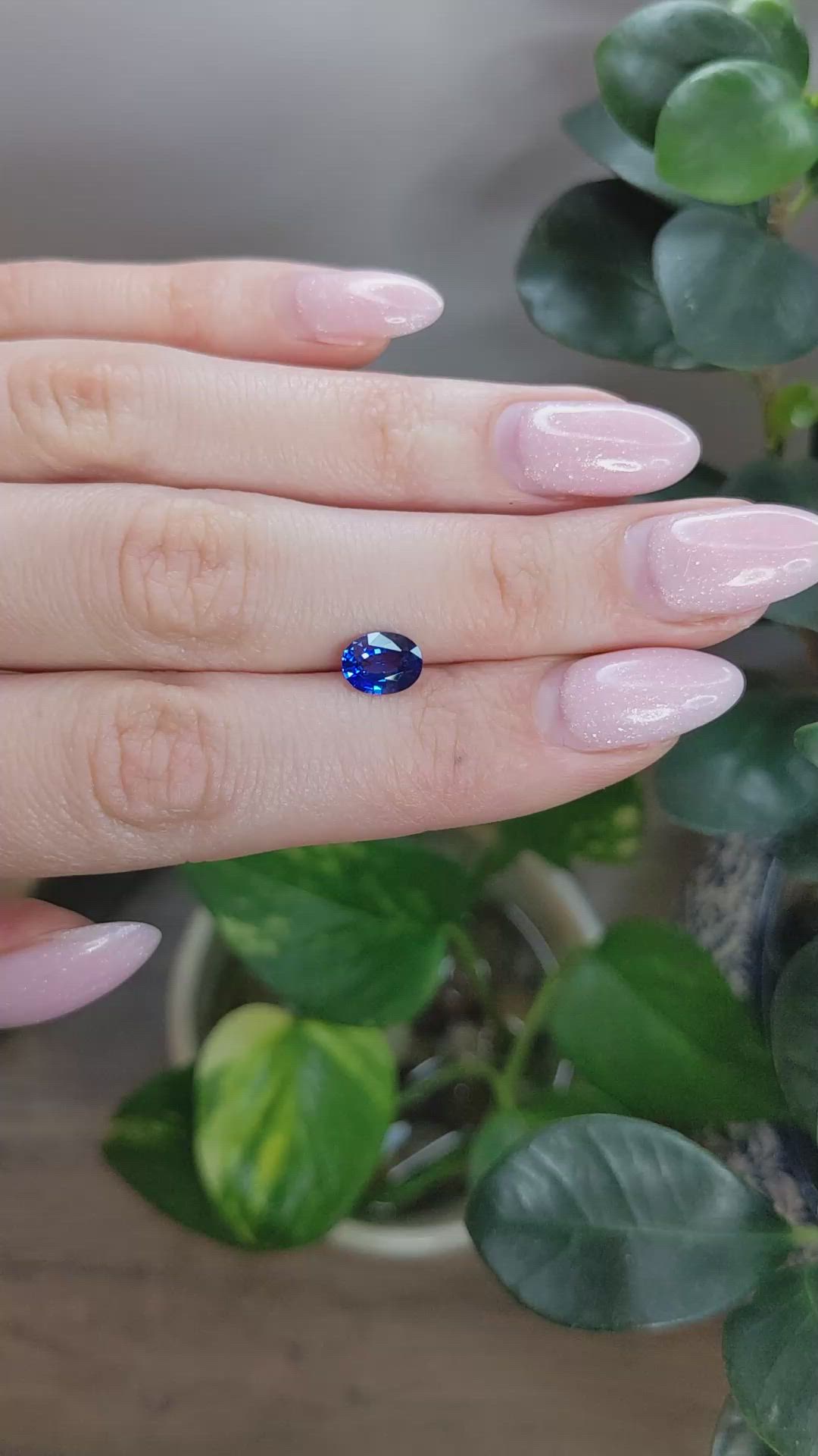 1.35 Ct. Blue Sapphire from Ceylon (Sri Lanka) Size Video