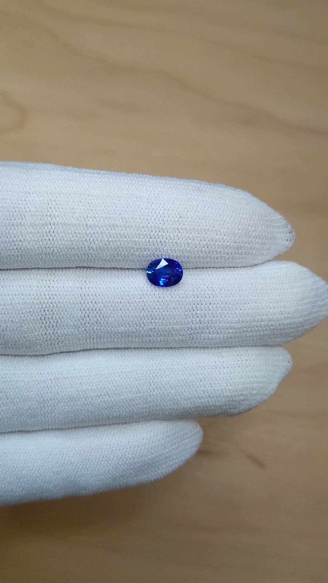 1.16 Ct. Blue Sapphire from Ceylon (Sri Lanka) Size Video