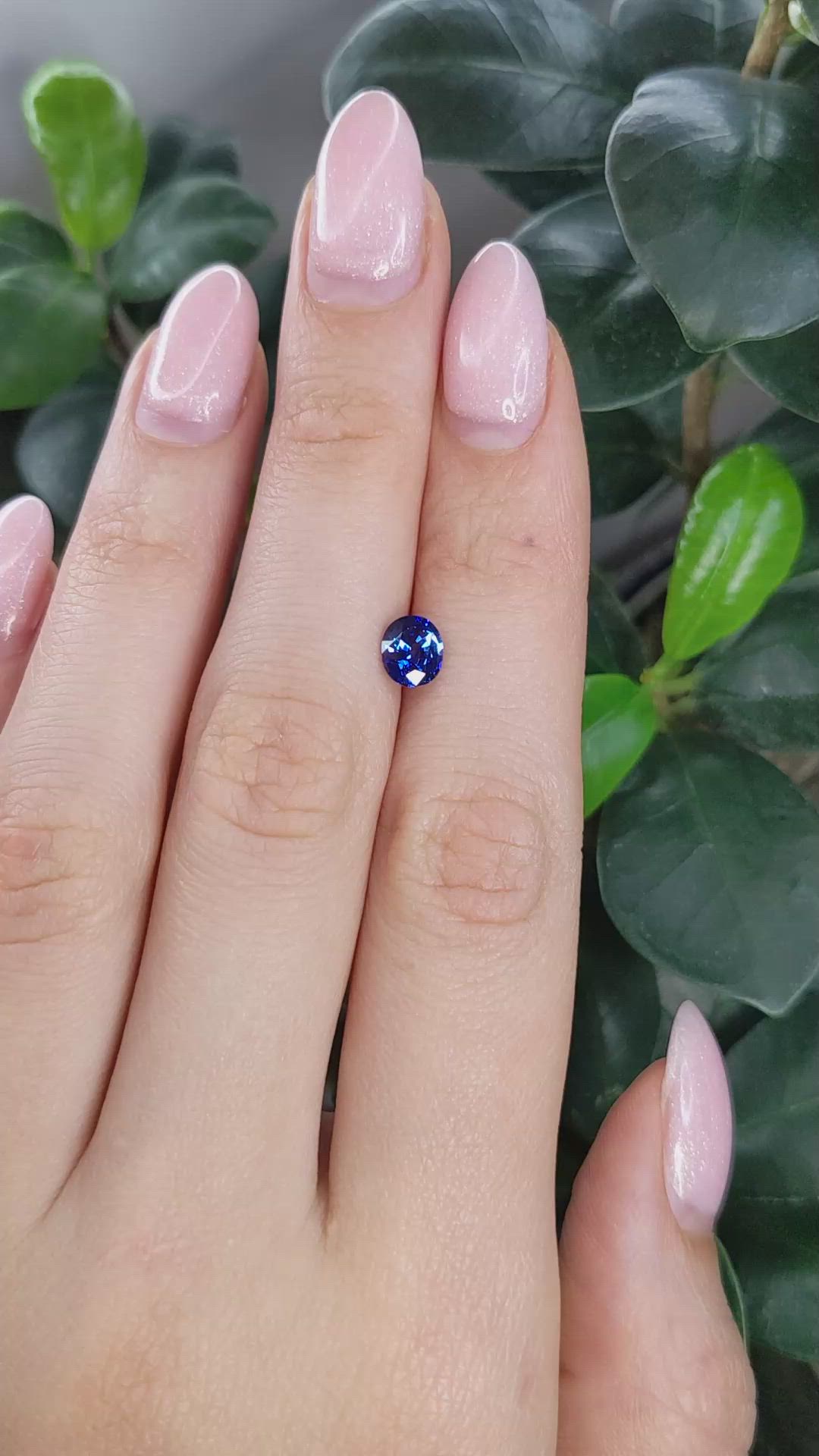 1.04 Ct. Blue Sapphire from Ceylon (Sri Lanka) Size Video