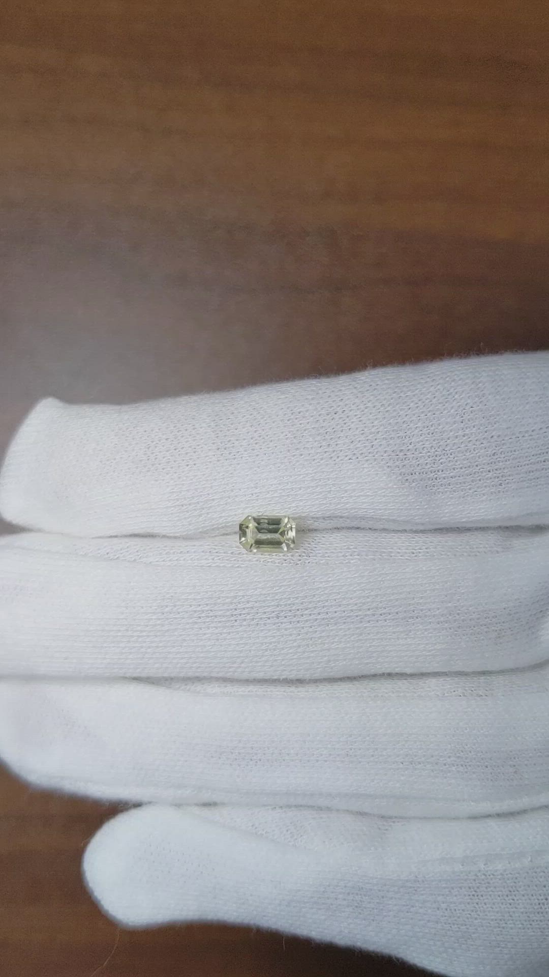 0.62 Ct. Yellow Sapphire from Ceylon (Sri Lanka) Size Video