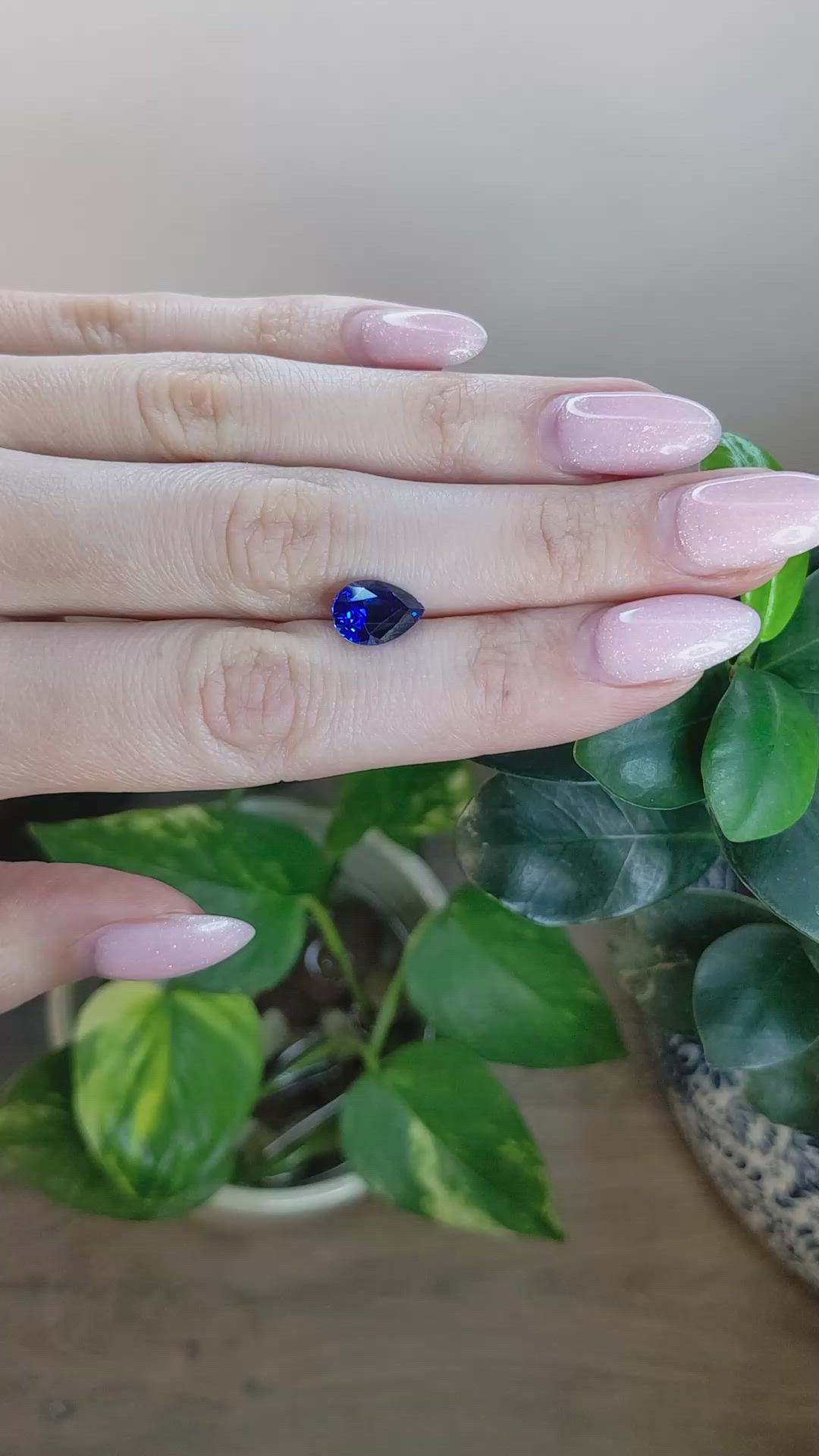 3.75 Ct. Blue Sapphire from Ceylon (Sri Lanka) Size Video