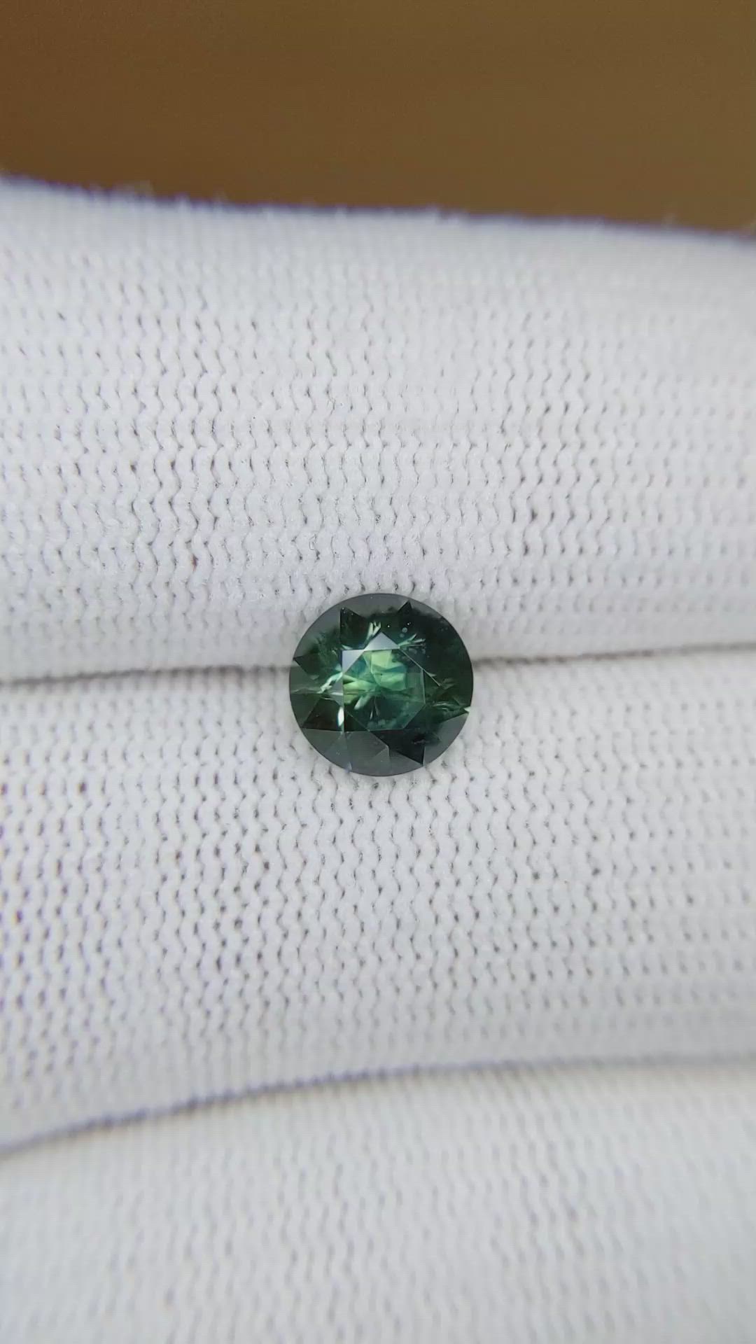 1.72 Ct. Green Sapphire from Montana Size Video