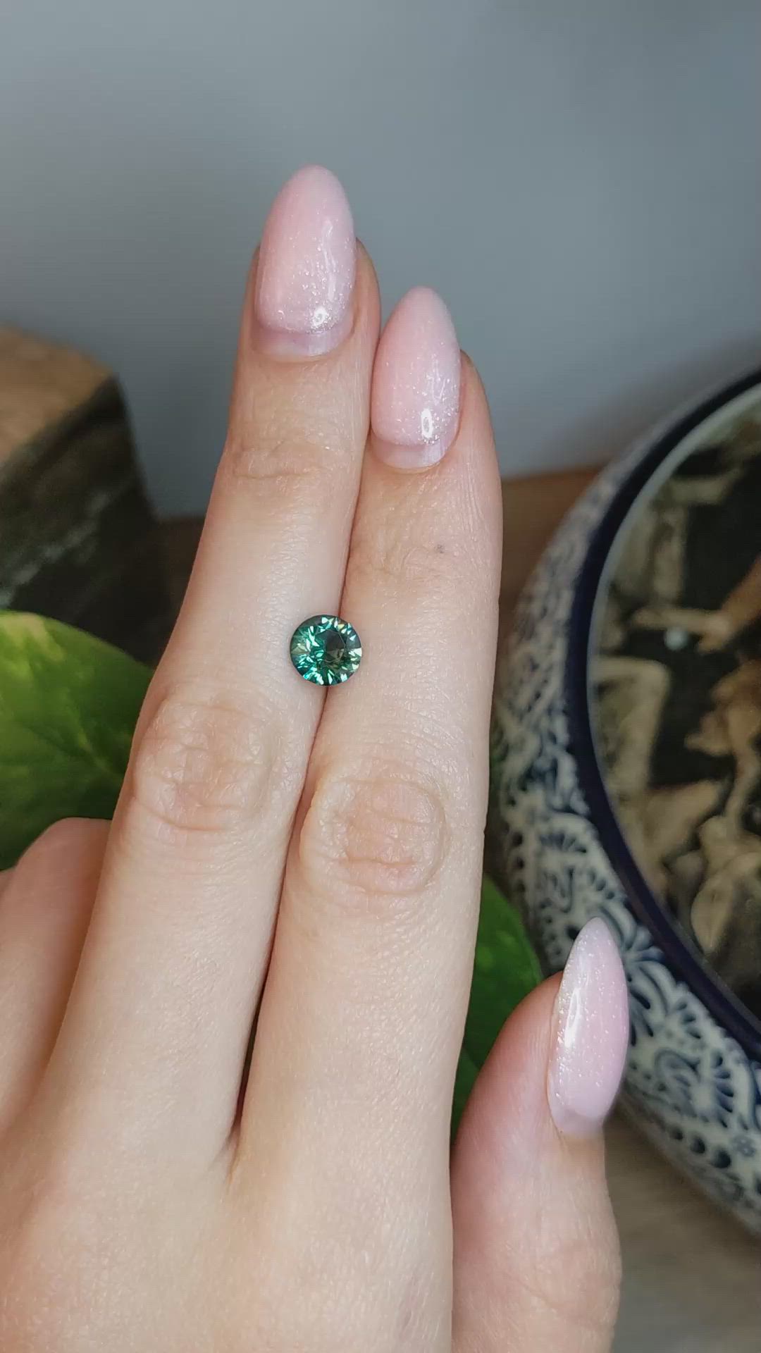1.72 Ct. Green Sapphire from Montana Size Video