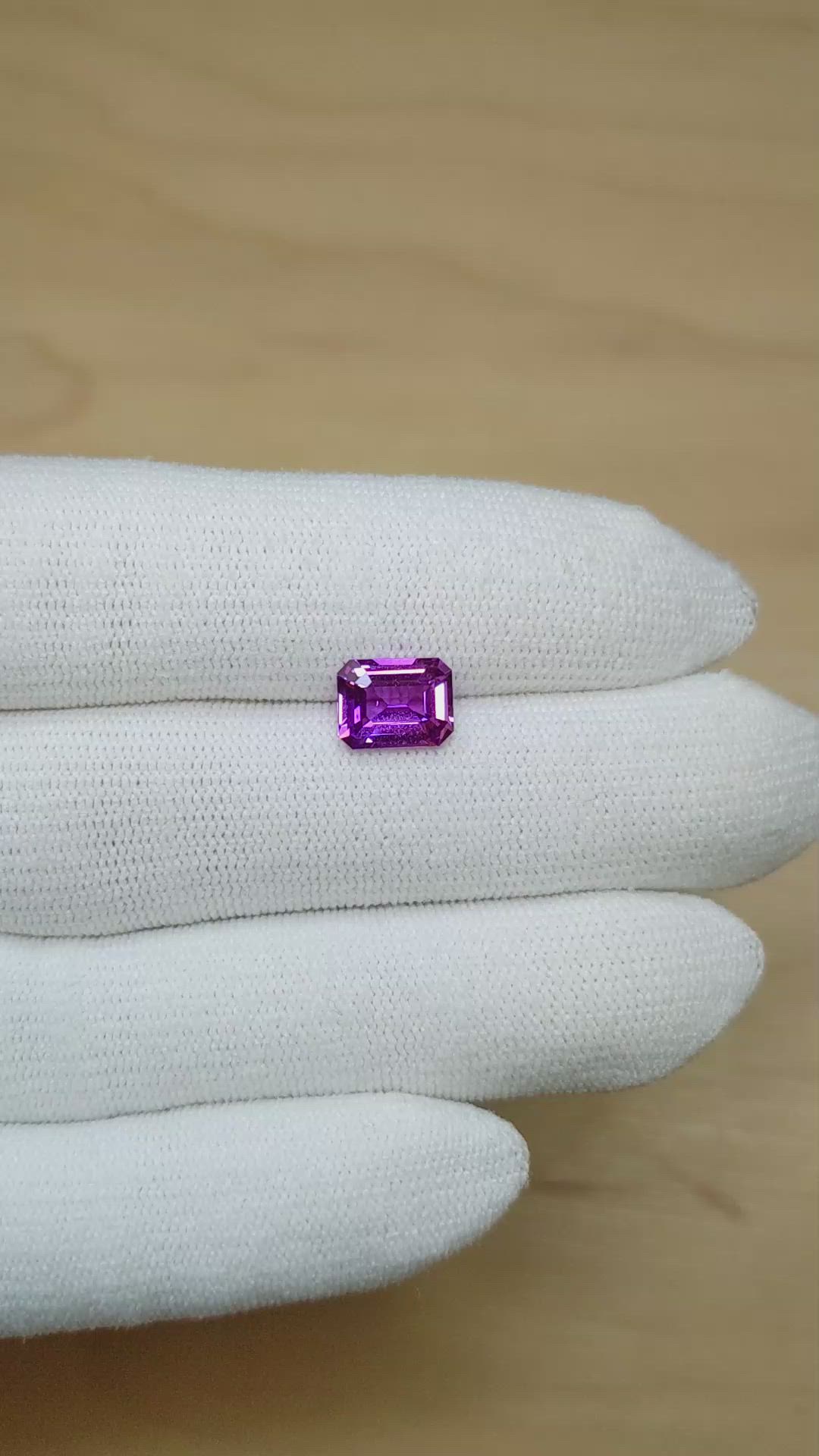 2.47 Ct. Pinkish Purple Sapphire from Ceylon (Sri Lanka) Size Video