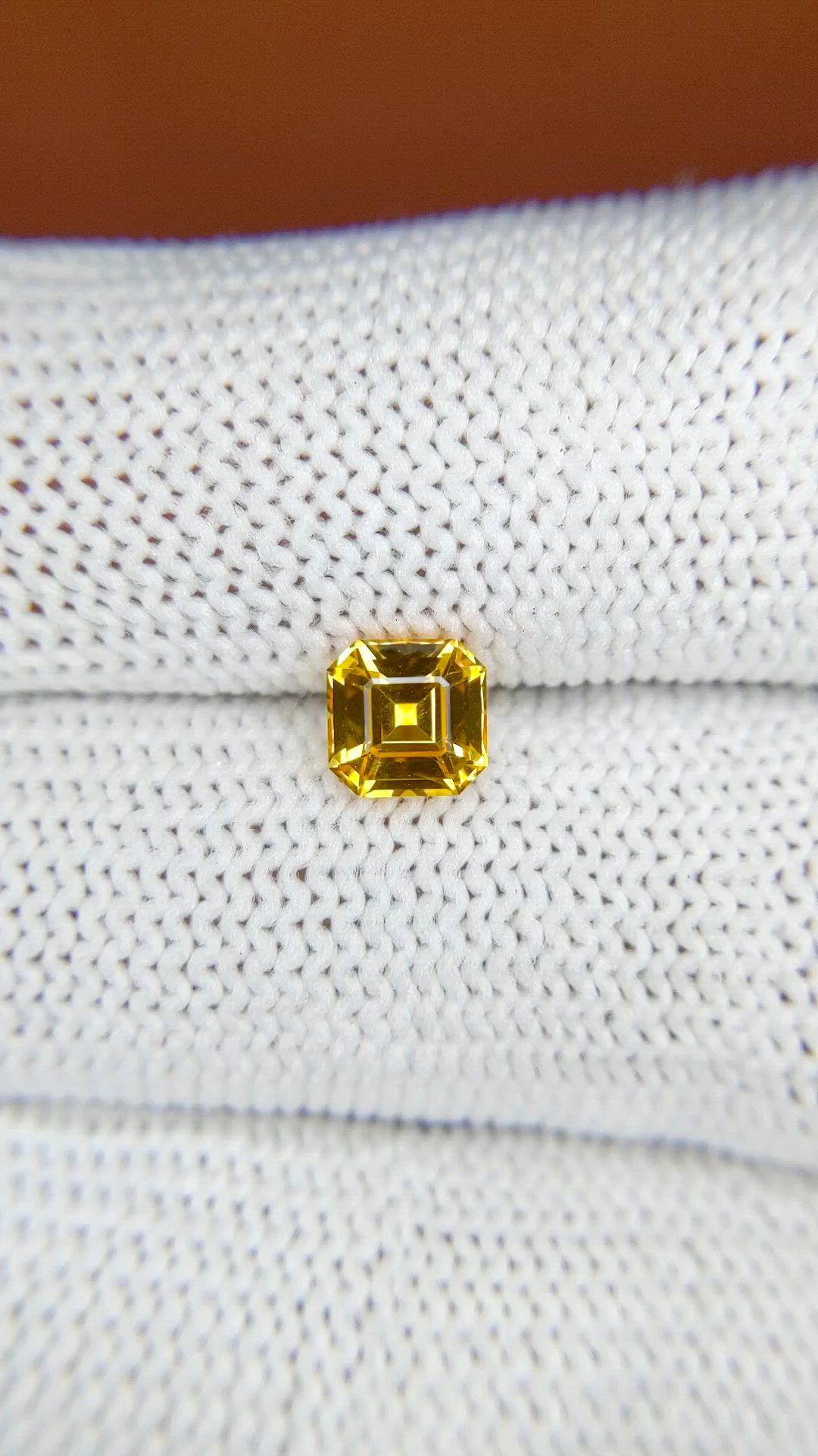 1.18 Ct. Orangish Yellow Sapphire from Ceylon (Sri Lanka) Size Video