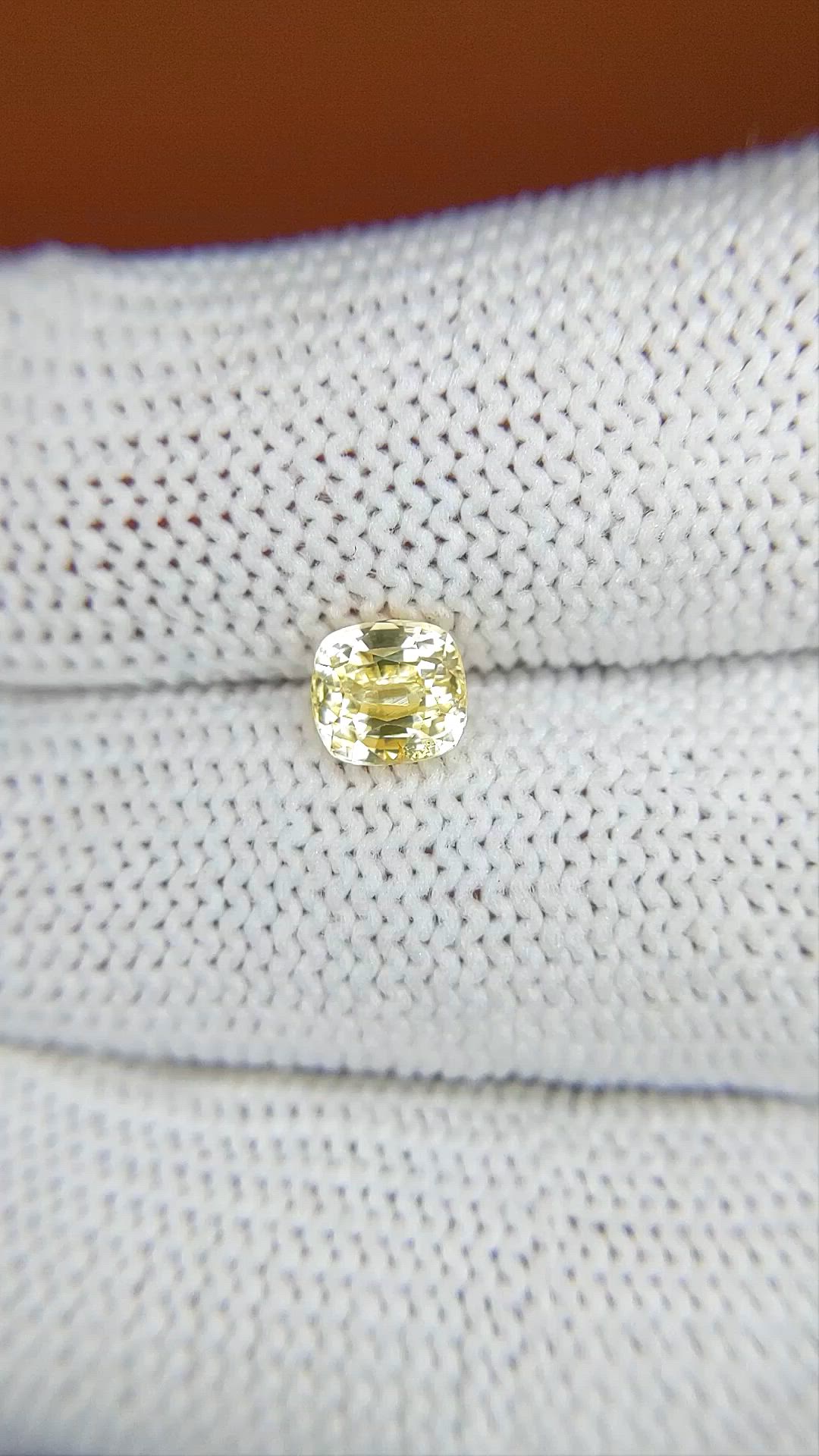 1.16 Ct. Yellow Sapphire from Ceylon (Sri Lanka) Size Video