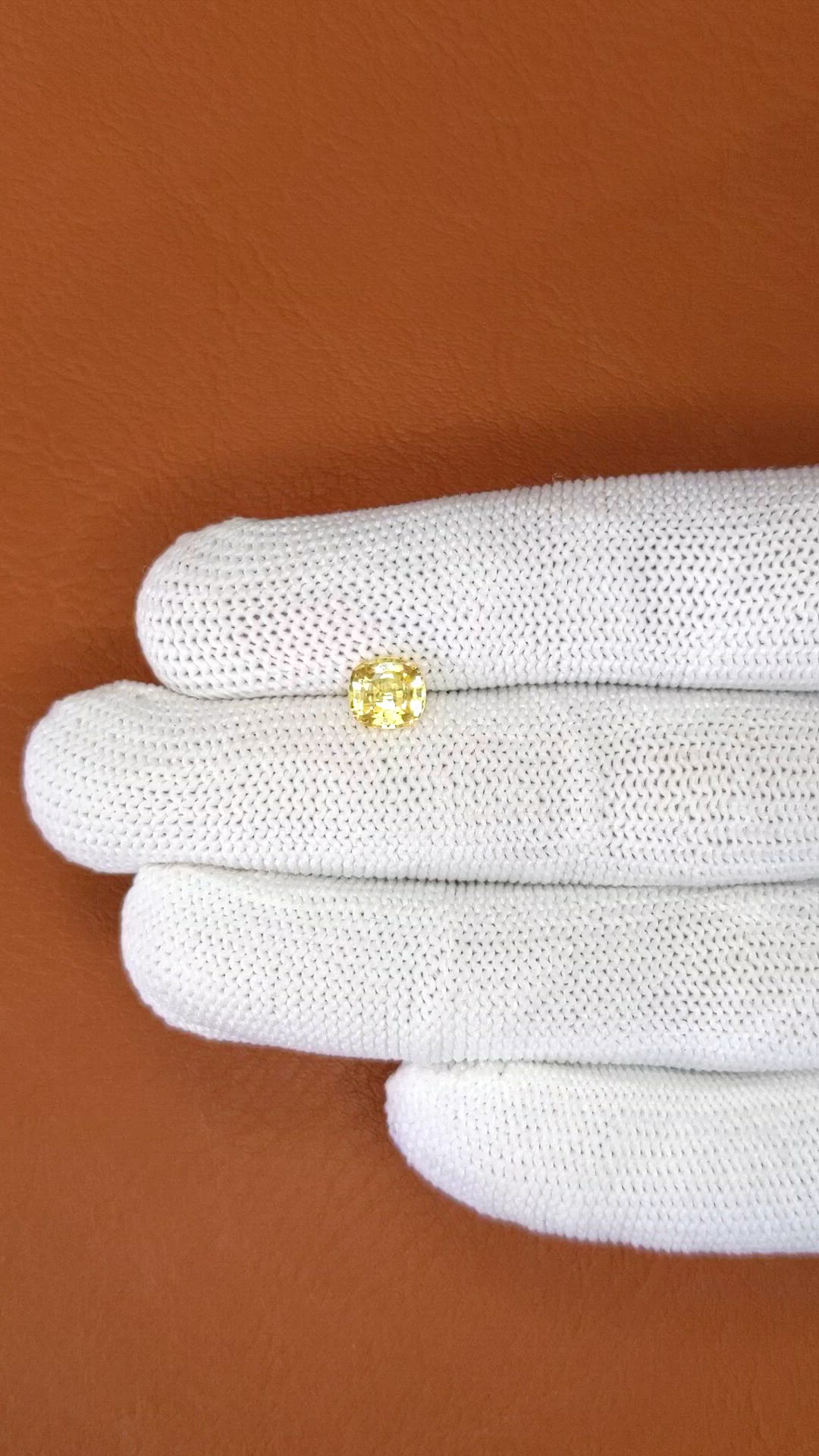 1.22 Ct. Yellow Sapphire from Ceylon (Sri Lanka) Size Video