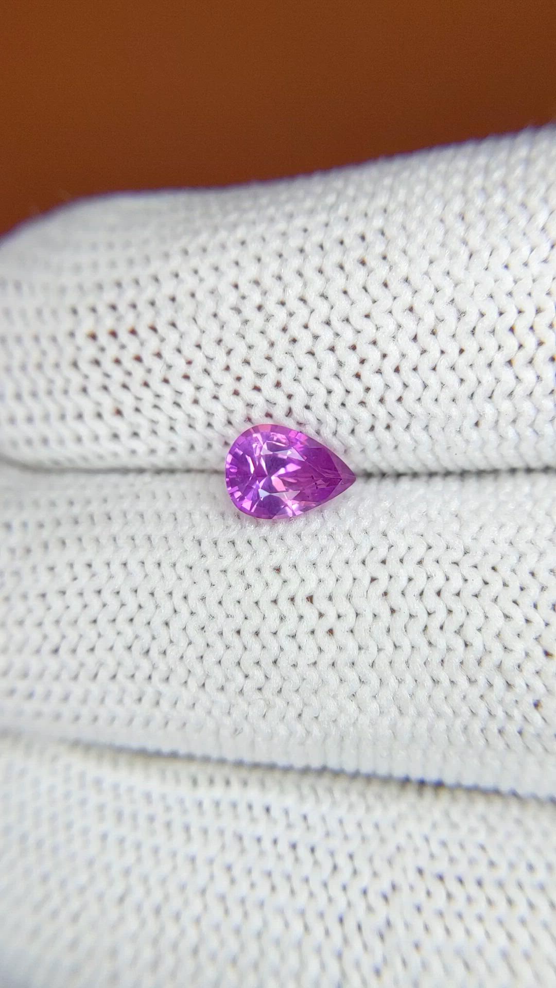 0.86 Ct. Pinkish Purple Sapphire from Ceylon (Sri Lanka) Size Video