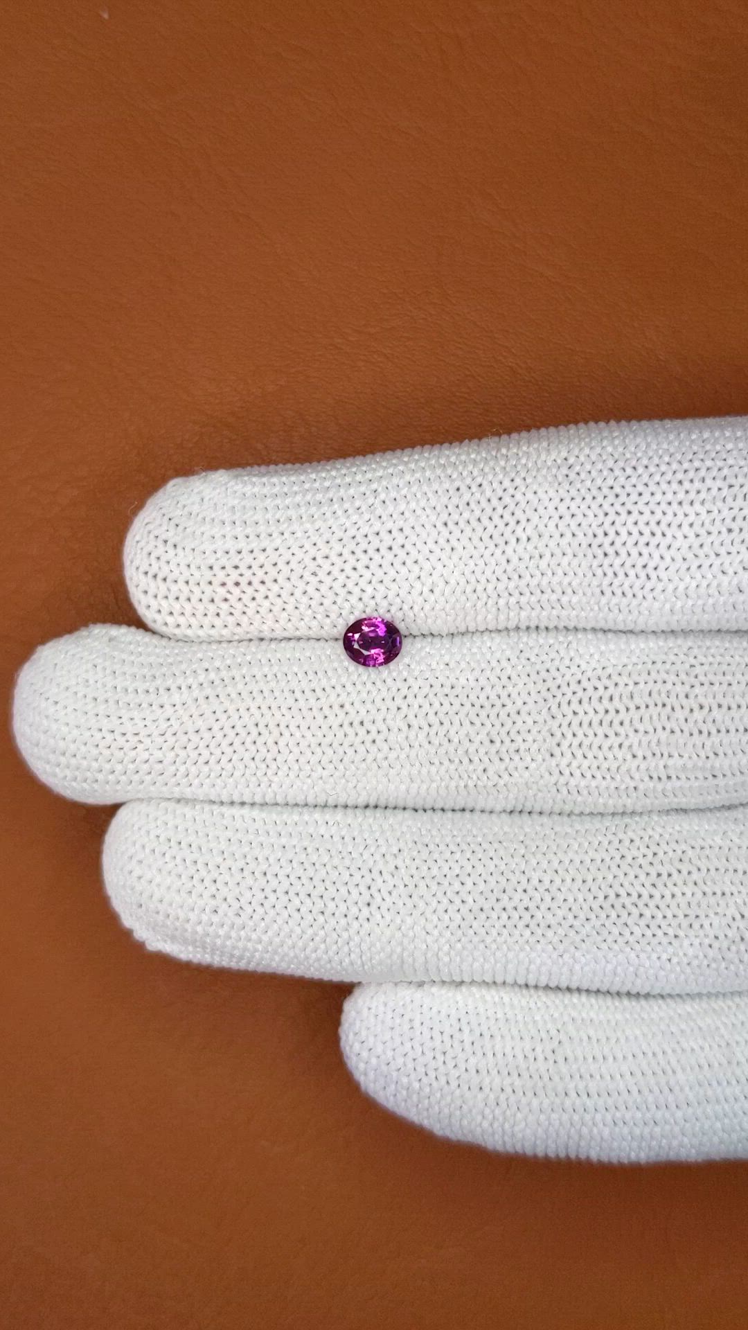 0.47 Ct. Pinkish Purple Sapphire from Ceylon (Sri Lanka) Size Video