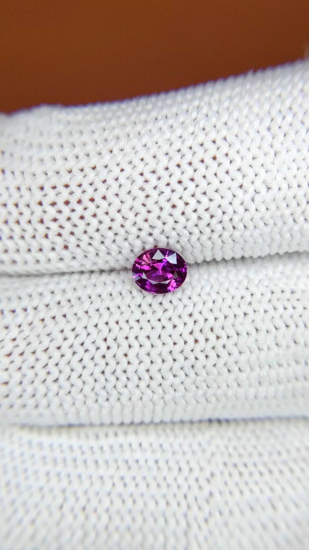 0.47 Ct. Pinkish Purple Sapphire from Ceylon (Sri Lanka) Size Video