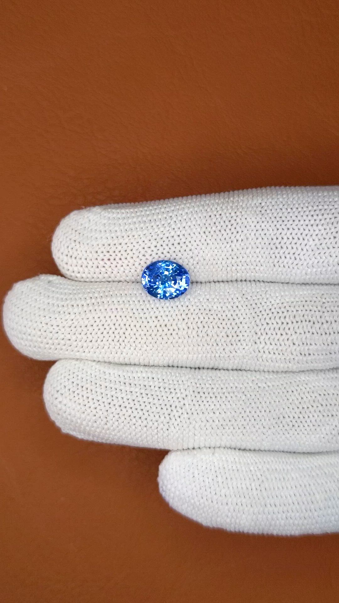 3.08 Ct. Blue Sapphire from Ceylon (Sri Lanka) Size Video