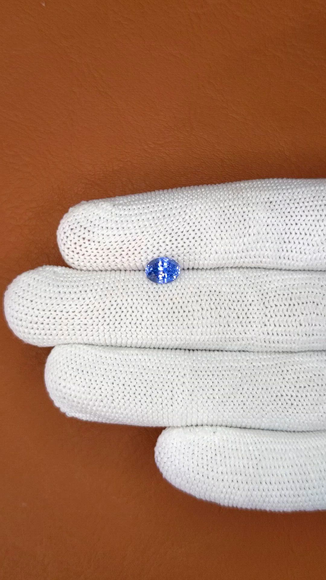 1.18 Ct. Blue Sapphire from Ceylon (Sri Lanka) Size Video