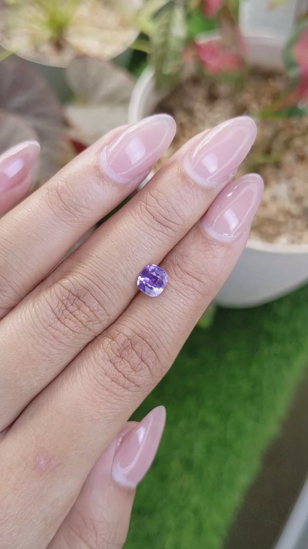 1.13 Ct. Purple Sapphire from Ceylon (Sri Lanka) Size Video
