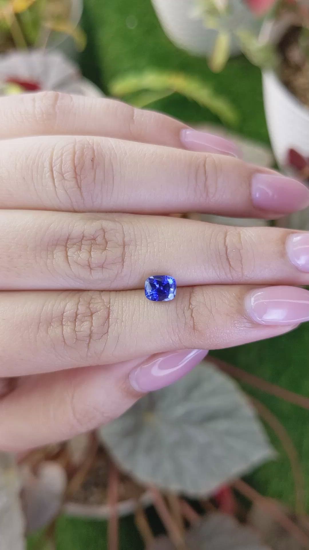 1.12 Ct. Blue Sapphire from Ceylon (Sri Lanka) Size Video
