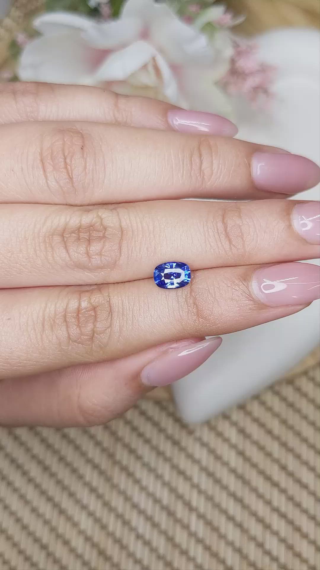 1.10 Ct. Blue Sapphire from Ceylon (Sri Lanka) Size Video