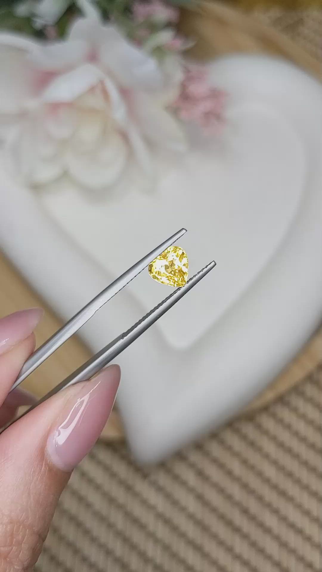 1.47 Ct. Yellow Sapphire from Ceylon (Sri Lanka) Size Video