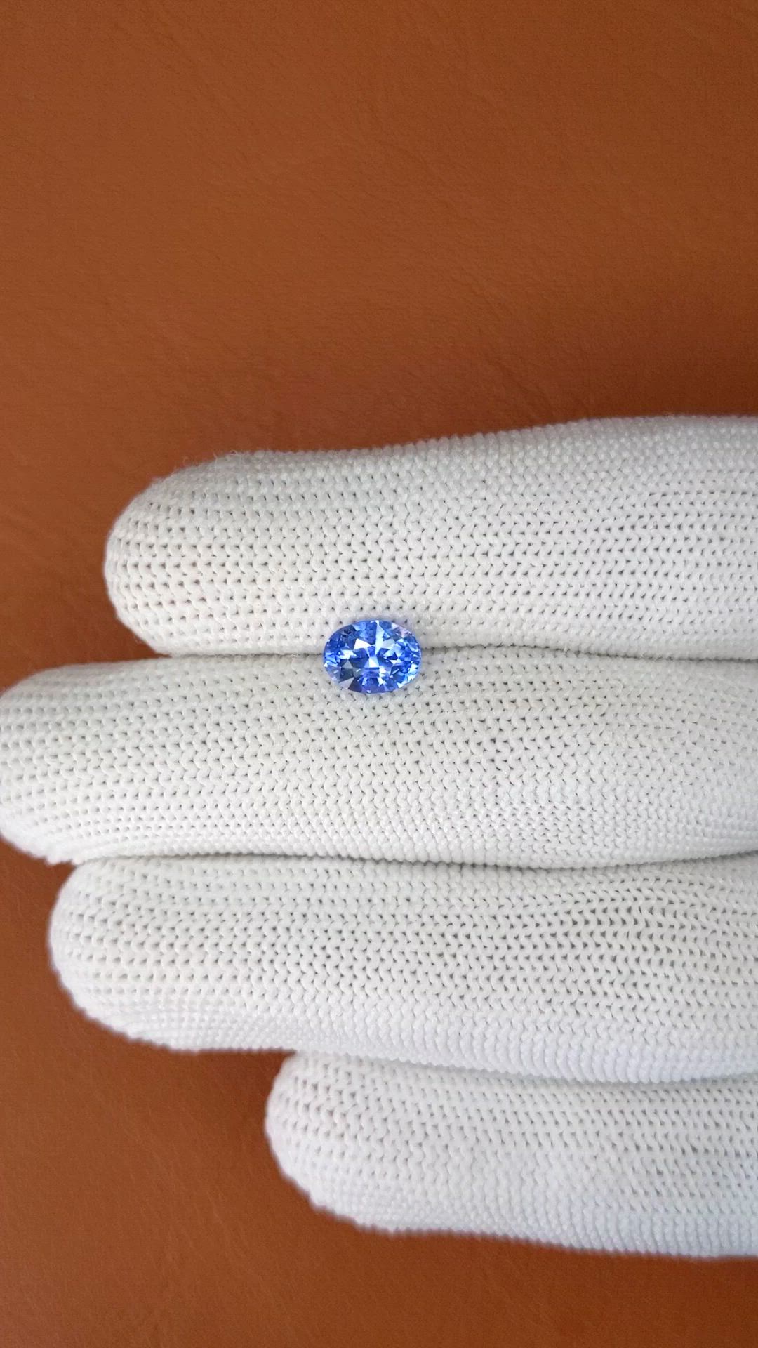 1.55 Ct. Blue Sapphire from Ceylon (Sri Lanka) Size Video