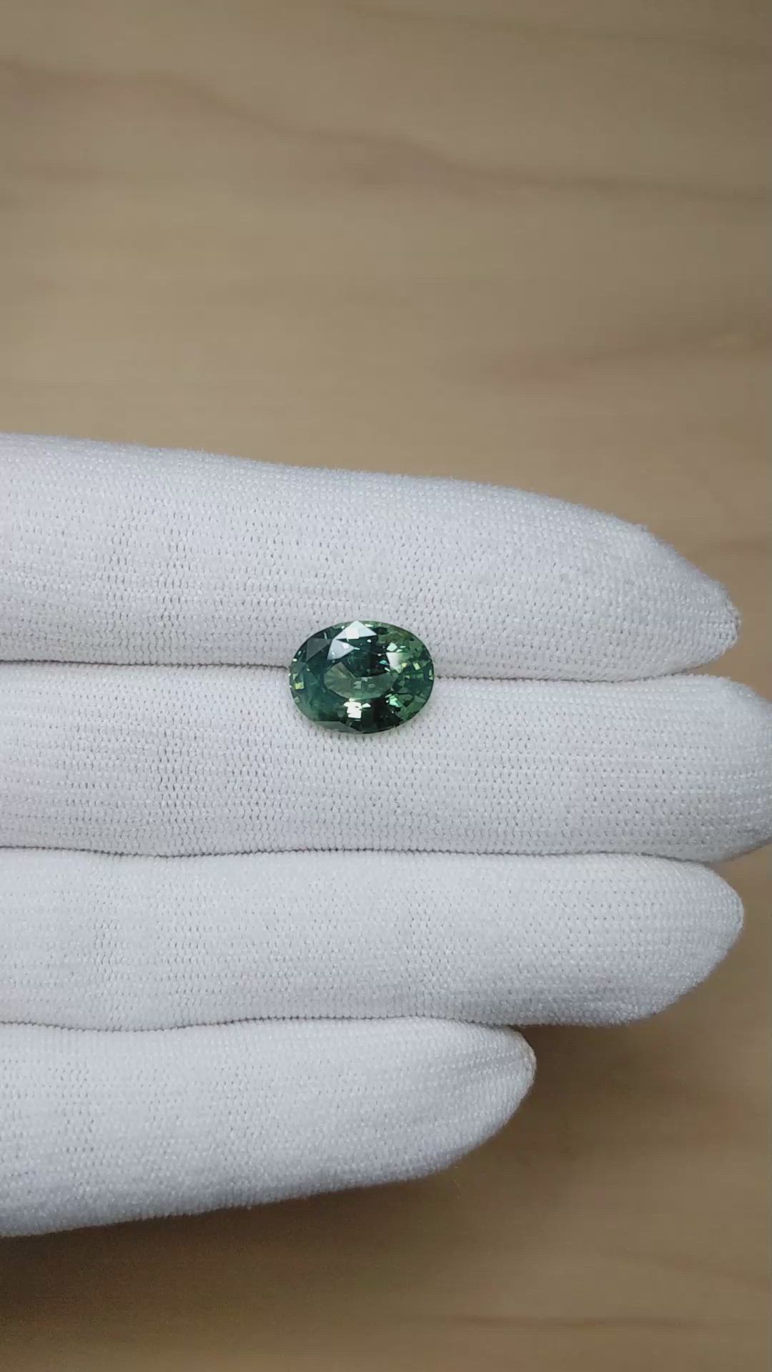 6.17 Ct. Bi Color / Parti Sapphire from Madagascar Size Video
