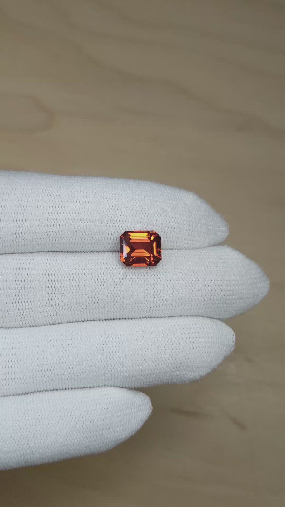 5.14 Ct. Orangish Brown Sapphire from Ceylon (Sri Lanka) Size Video
