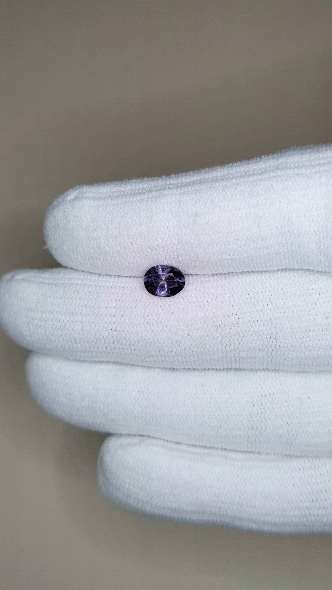 0.95 Ct. Pinkish Purple Sapphire from Ceylon (Sri Lanka) Size Video