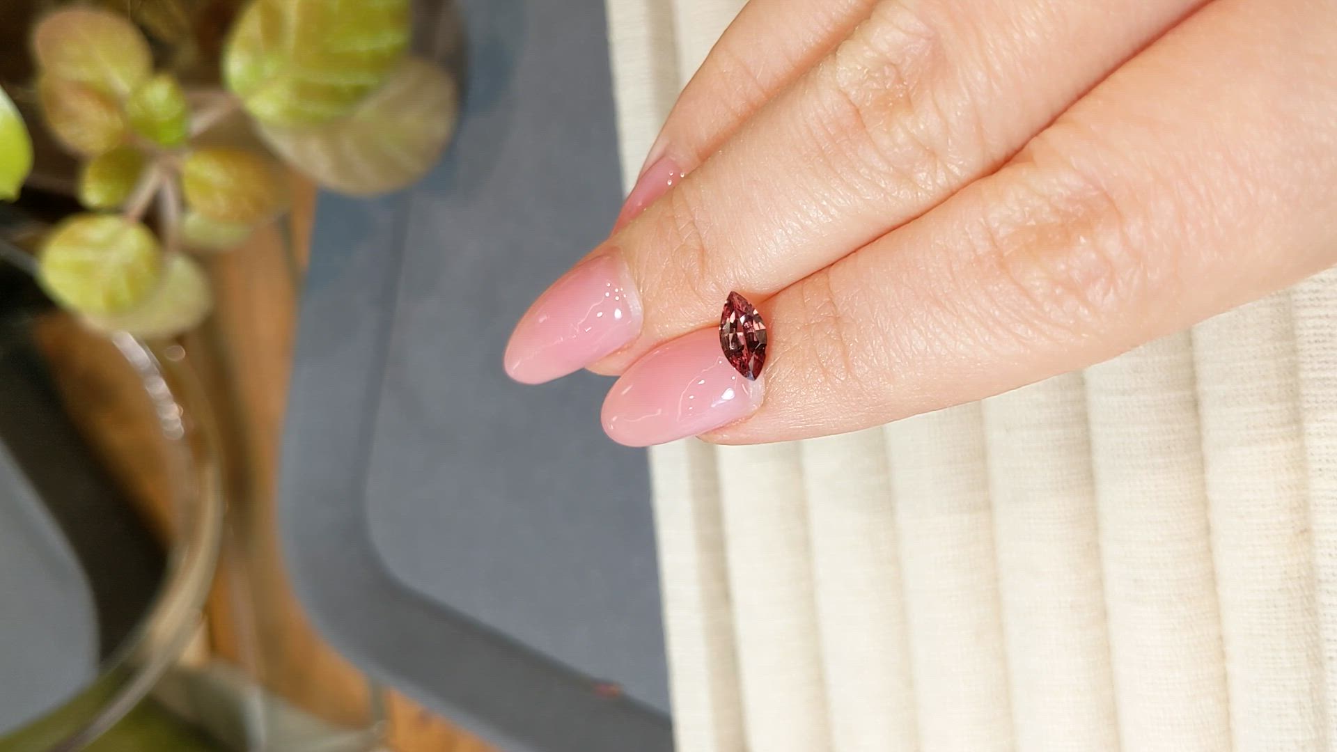 0.70 Ct. Padparadscha Sapphire from Ceylon (Sri Lanka) Size Video