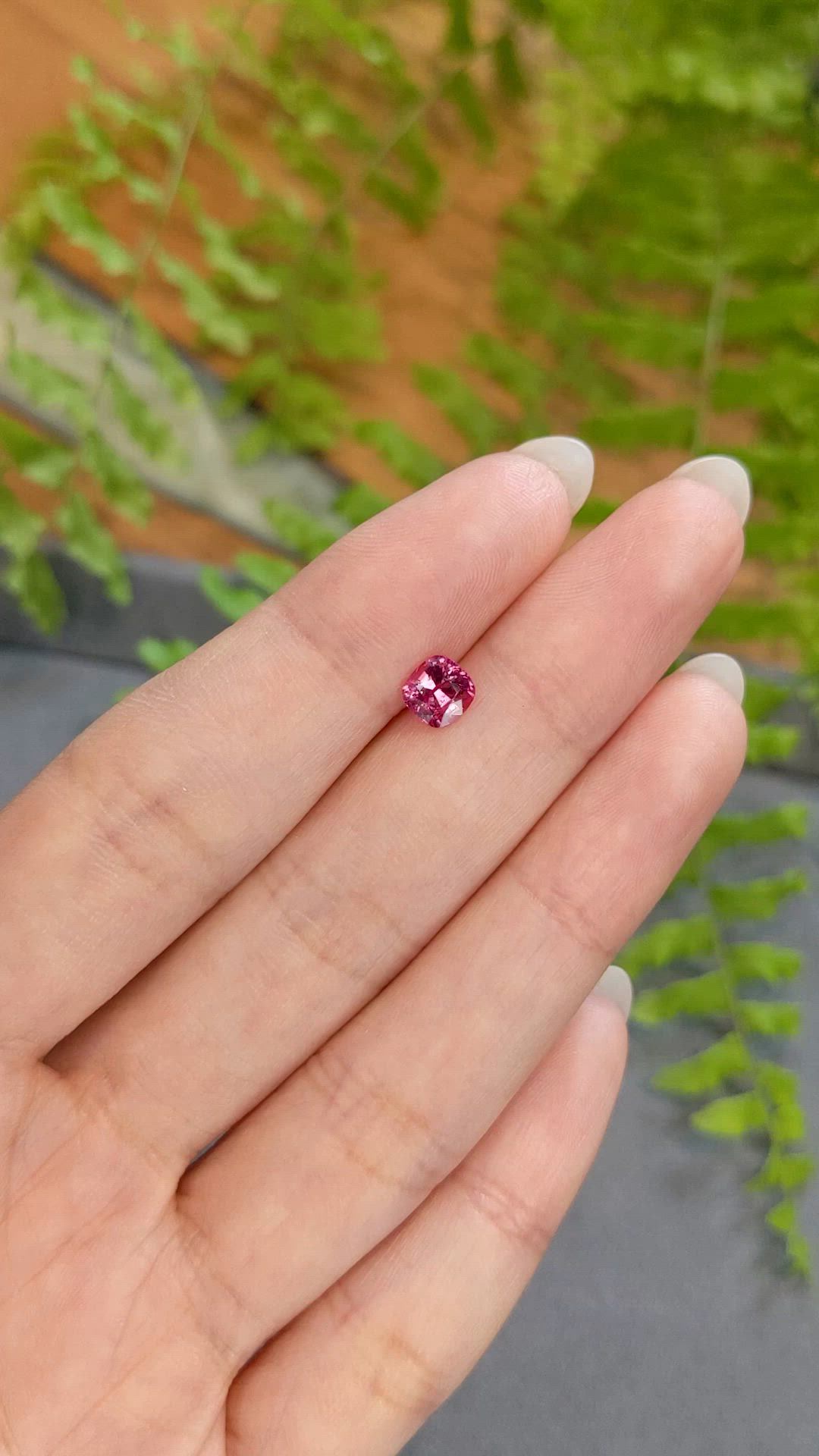 0.96 Ct. Pink Sapphire from Mozambique Size Video