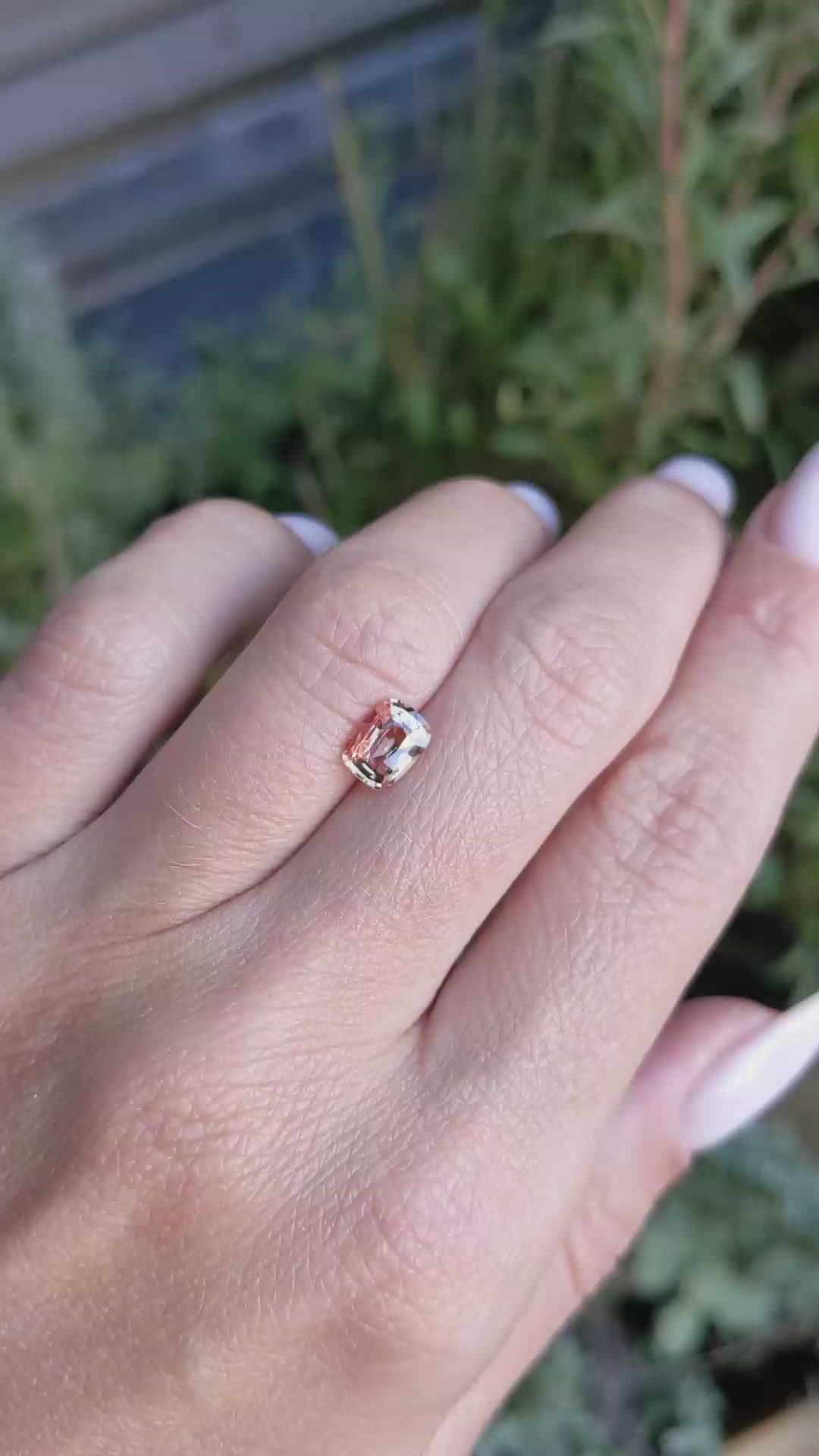 1.10 Ct. Padparadscha Sapphire from Ceylon (Sri Lanka) Size Video