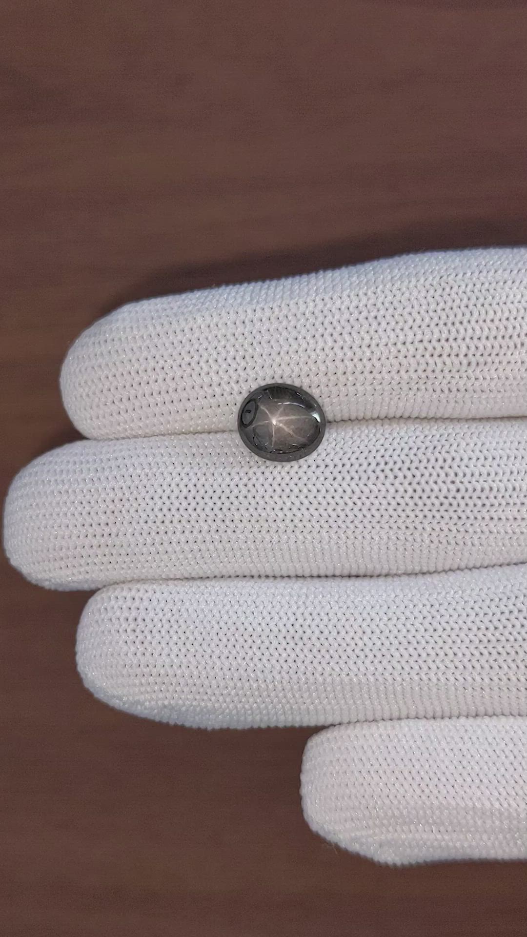 3.66 Ct. Black Star Sapphire from Ceylon (Sri Lanka) Size Video