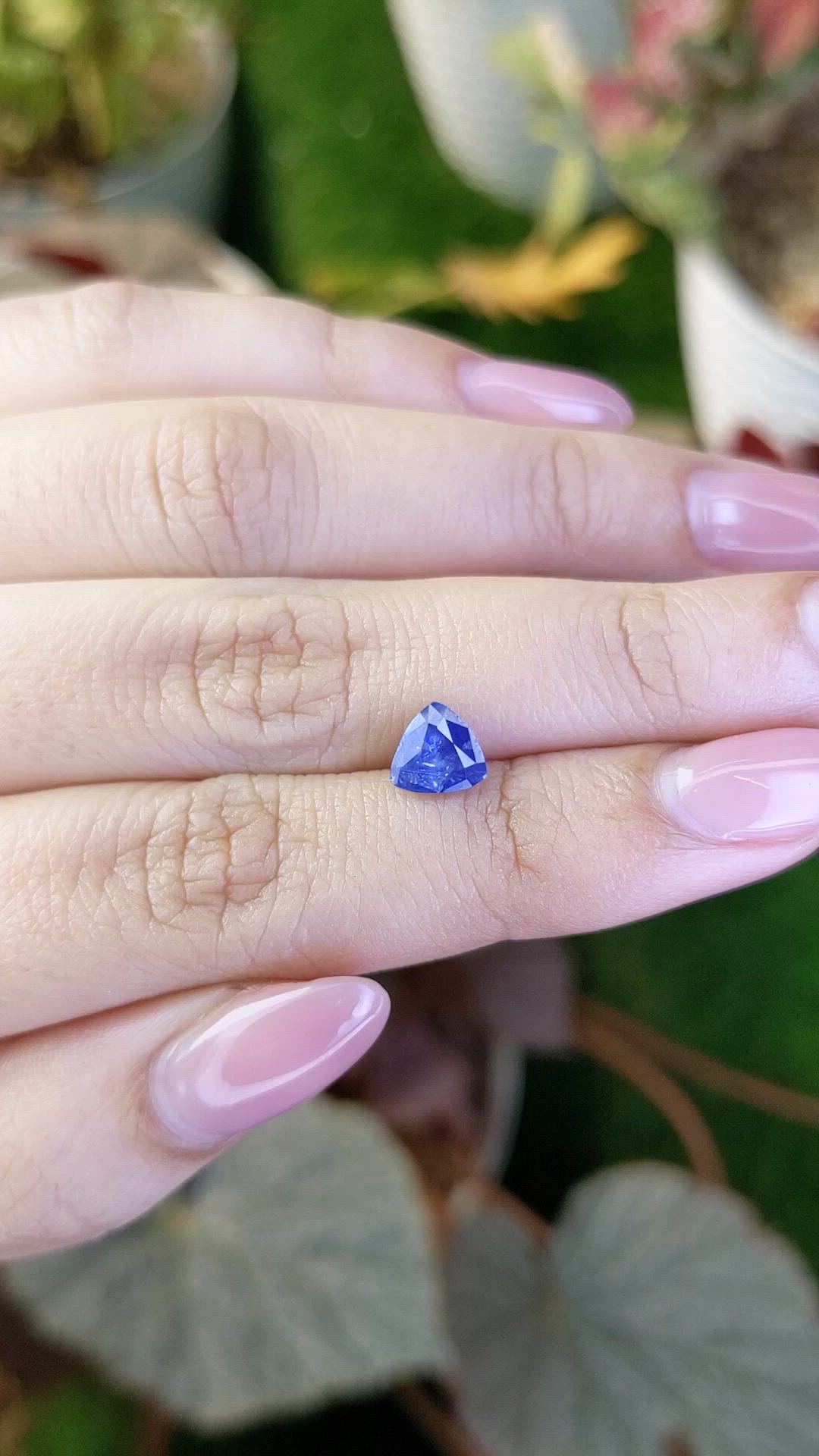 1.41 Ct. Blue Sapphire from Ceylon (Sri Lanka) Size Video