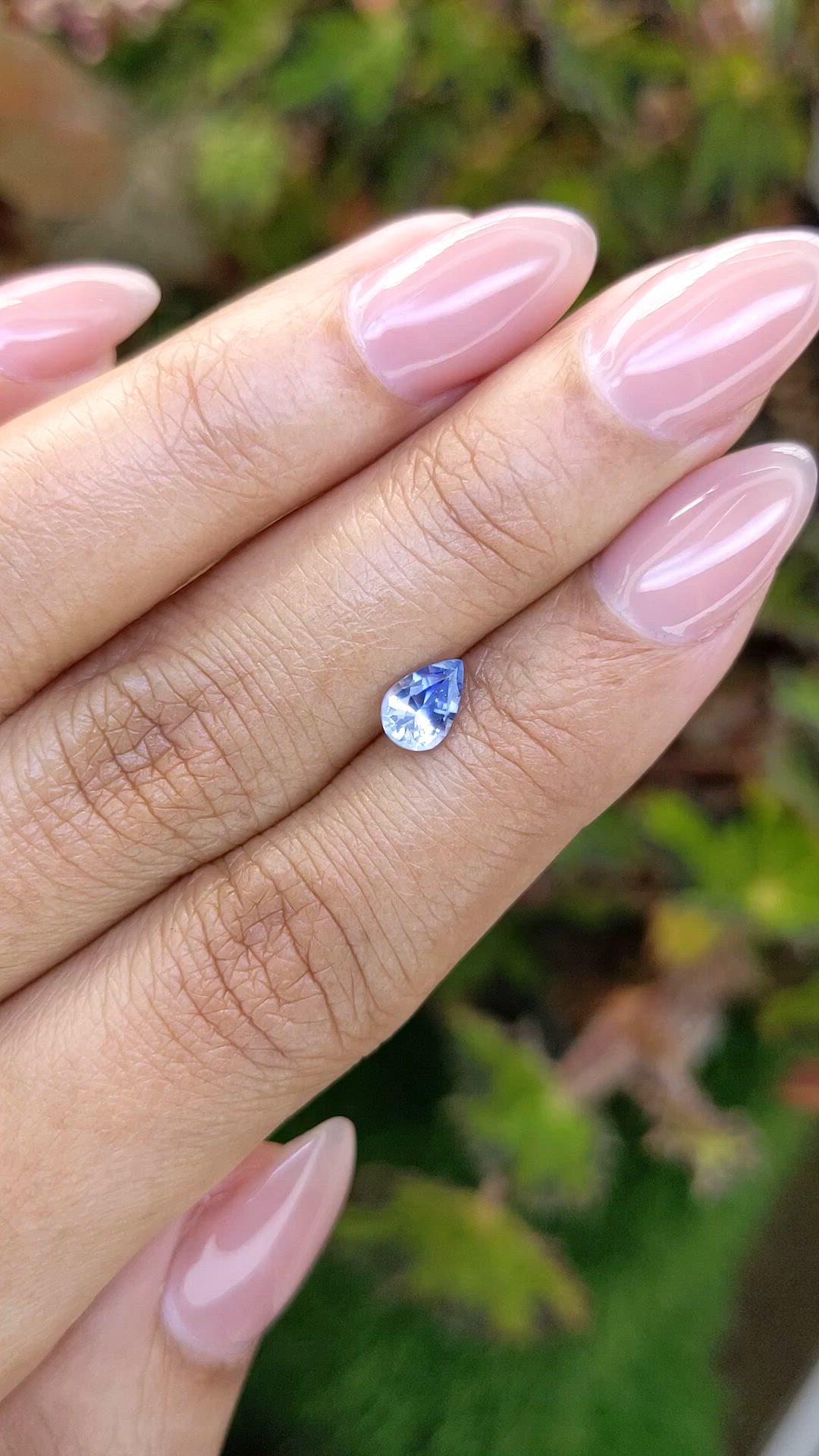 0.70 Ct. Bi Color / Parti Sapphire from Ceylon (Sri Lanka) Size Video