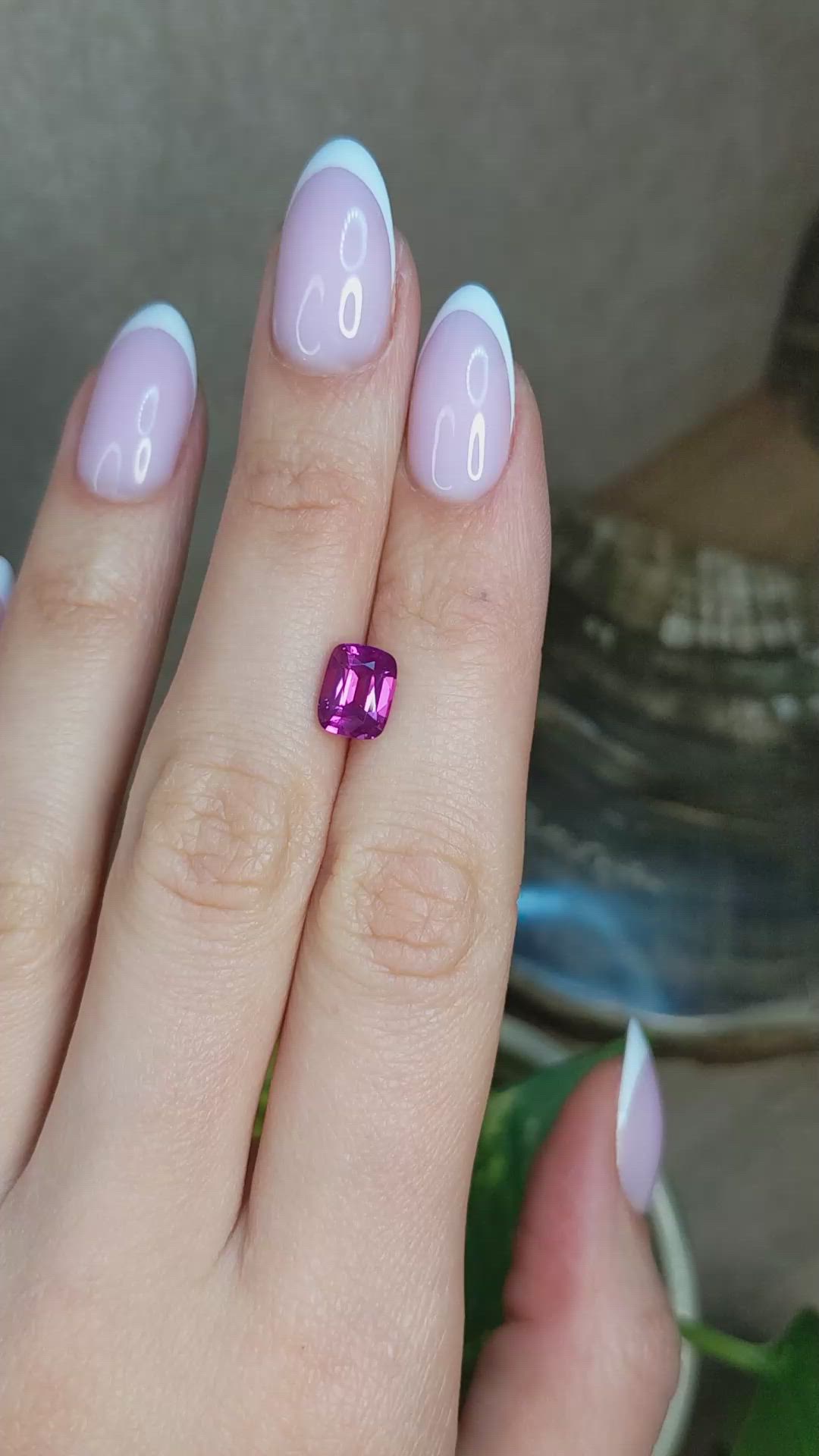 2.54 Ct. Purplish Pink Sapphire from Ceylon (Sri Lanka) Size Video