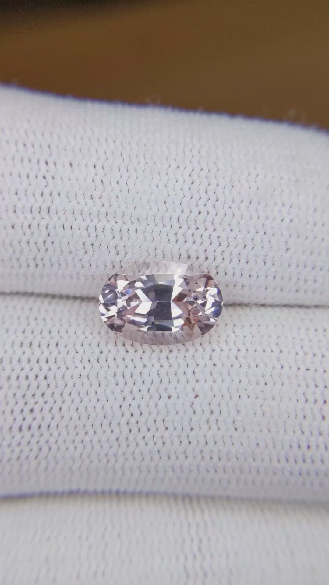 3.39 Ct. Pink Sapphire from Ceylon (Sri Lanka) Size Video