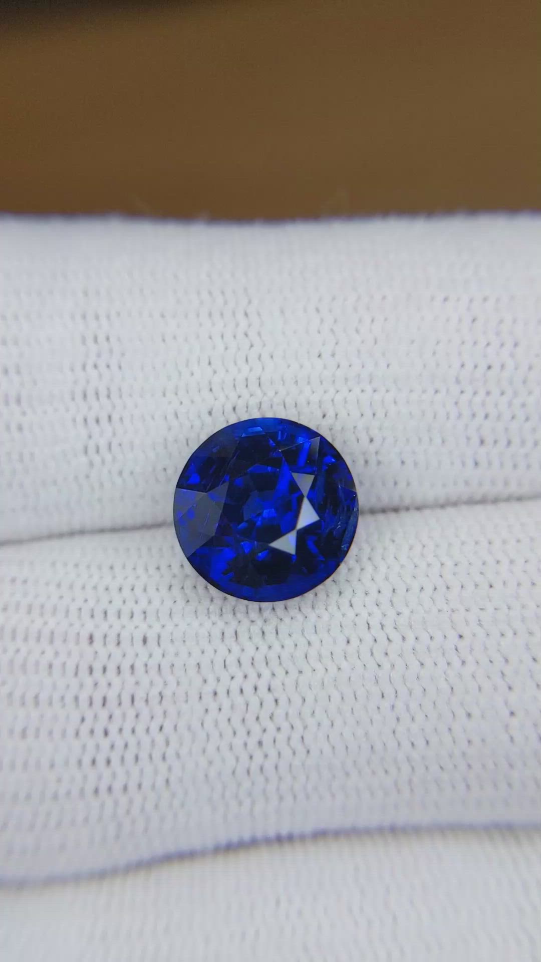 6.04 Ct. Blue Sapphire from Madagascar Size Video