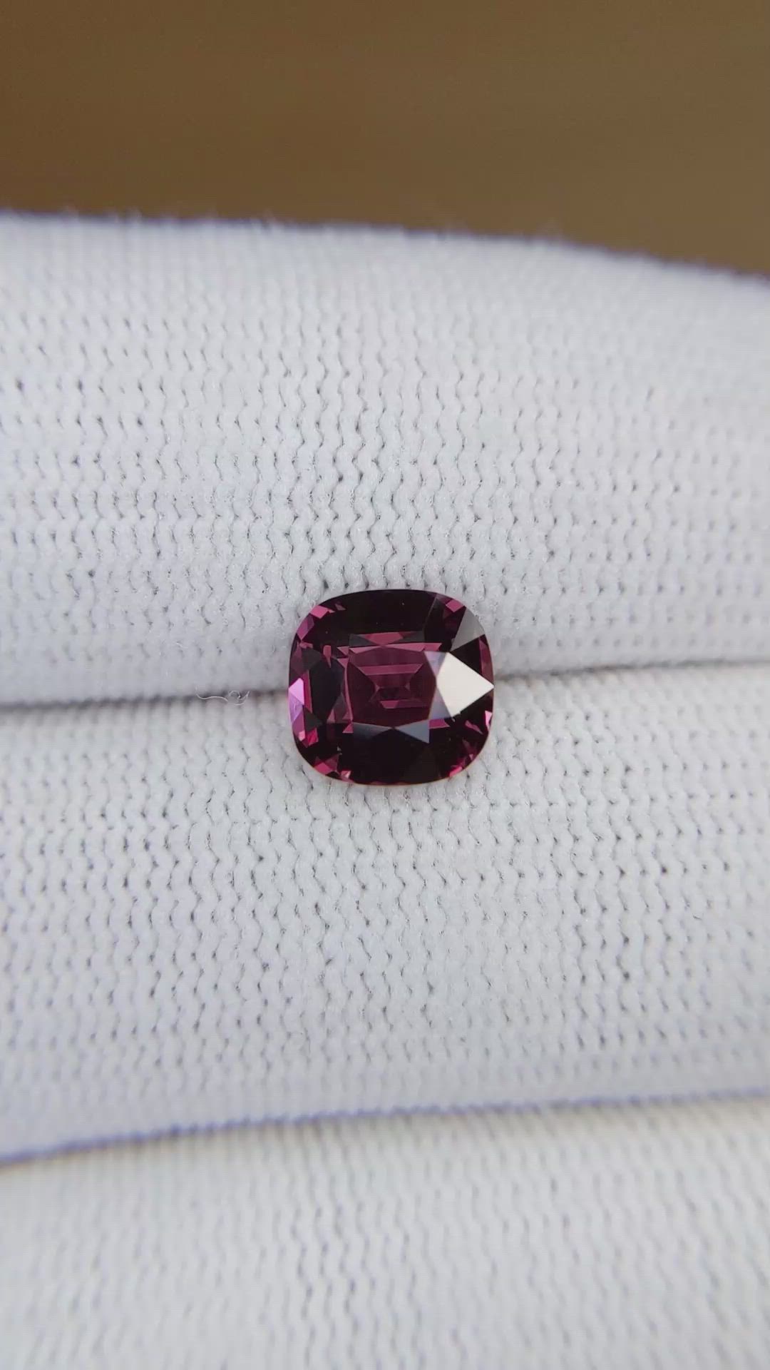 2.06 Ct. Purplish Pink Sapphire from Ceylon (Sri Lanka) Size Video