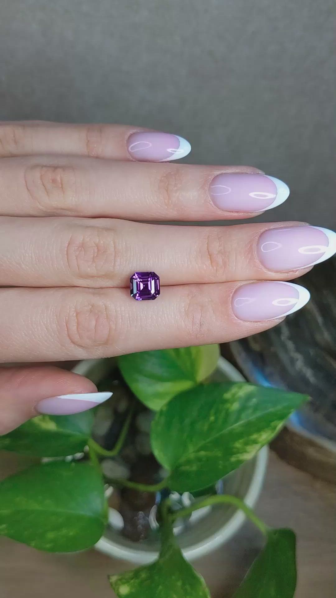 3.09 Ct. Purple Sapphire from Ceylon (Sri Lanka) Size Video