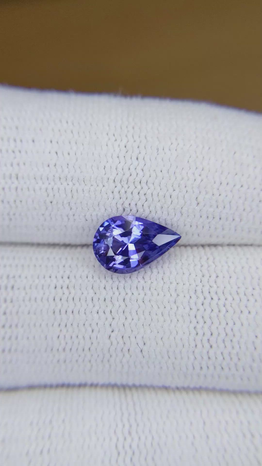 2.03 Ct. Purplish Blue Sapphire from Ceylon (Sri Lanka) Size Video