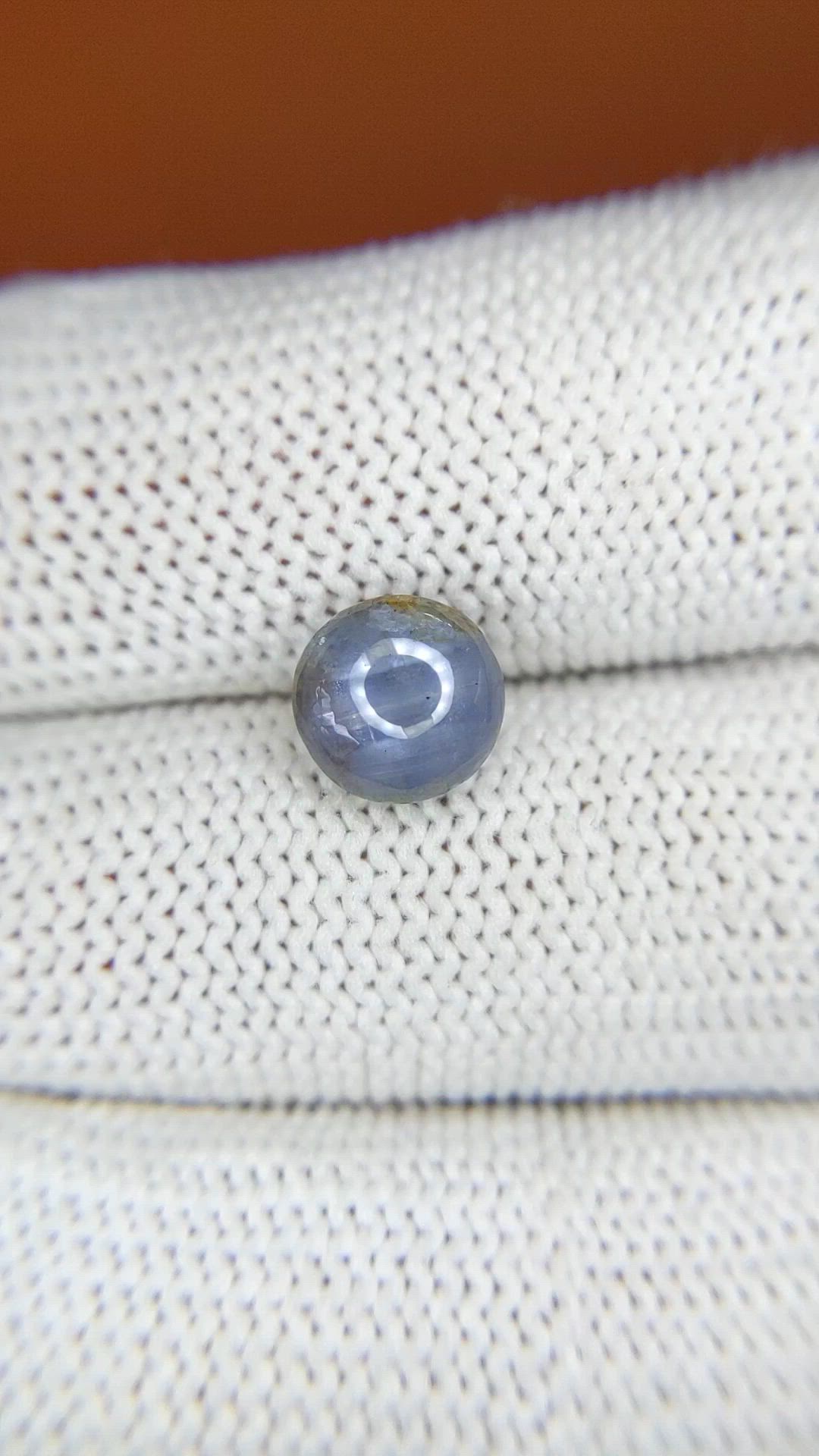 2.94 Ct. Greyish Blue Star Sapphire from Ceylon (Sri Lanka) Size Video