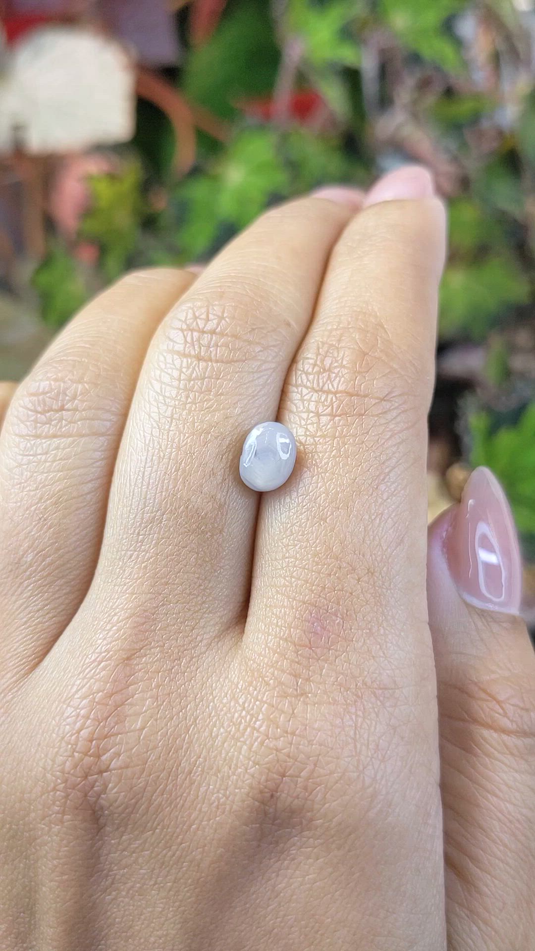 2.64 Ct. Grey Star Sapphire from Ceylon (Sri Lanka) Size Video