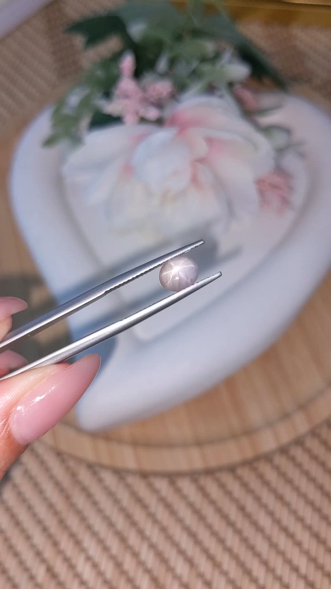 1.57 Ct. Grey Star Sapphire from Ceylon (Sri Lanka) Size Video