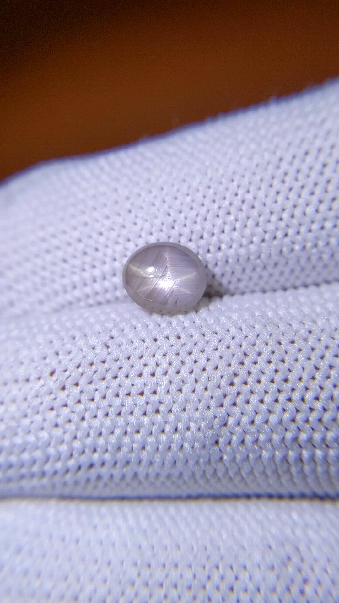 1.57 Ct. Grey Star Sapphire from Ceylon (Sri Lanka) Size Video