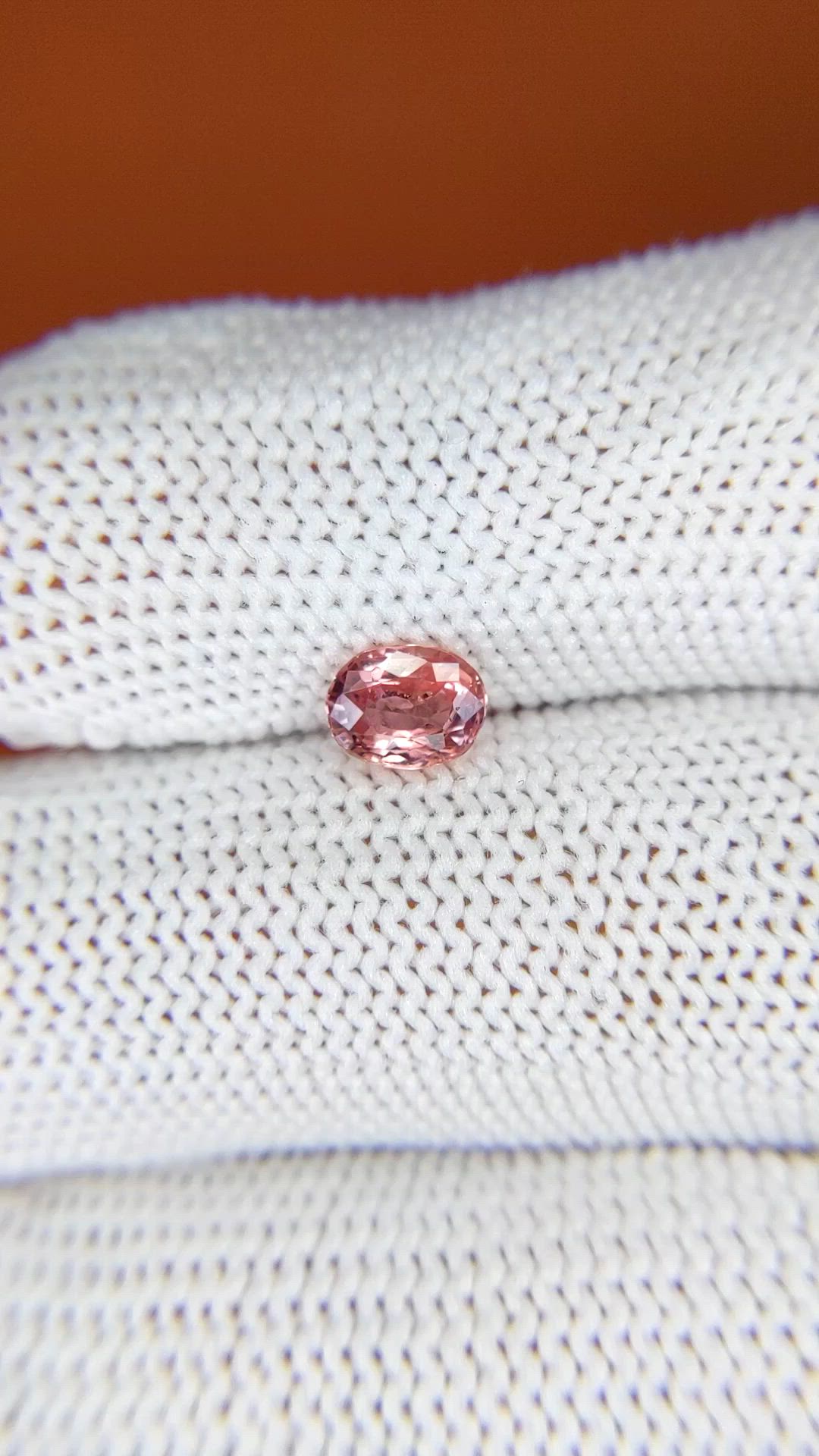 0.72 Ct. Padparadscha Sapphire from Ceylon (Sri Lanka) Size Video