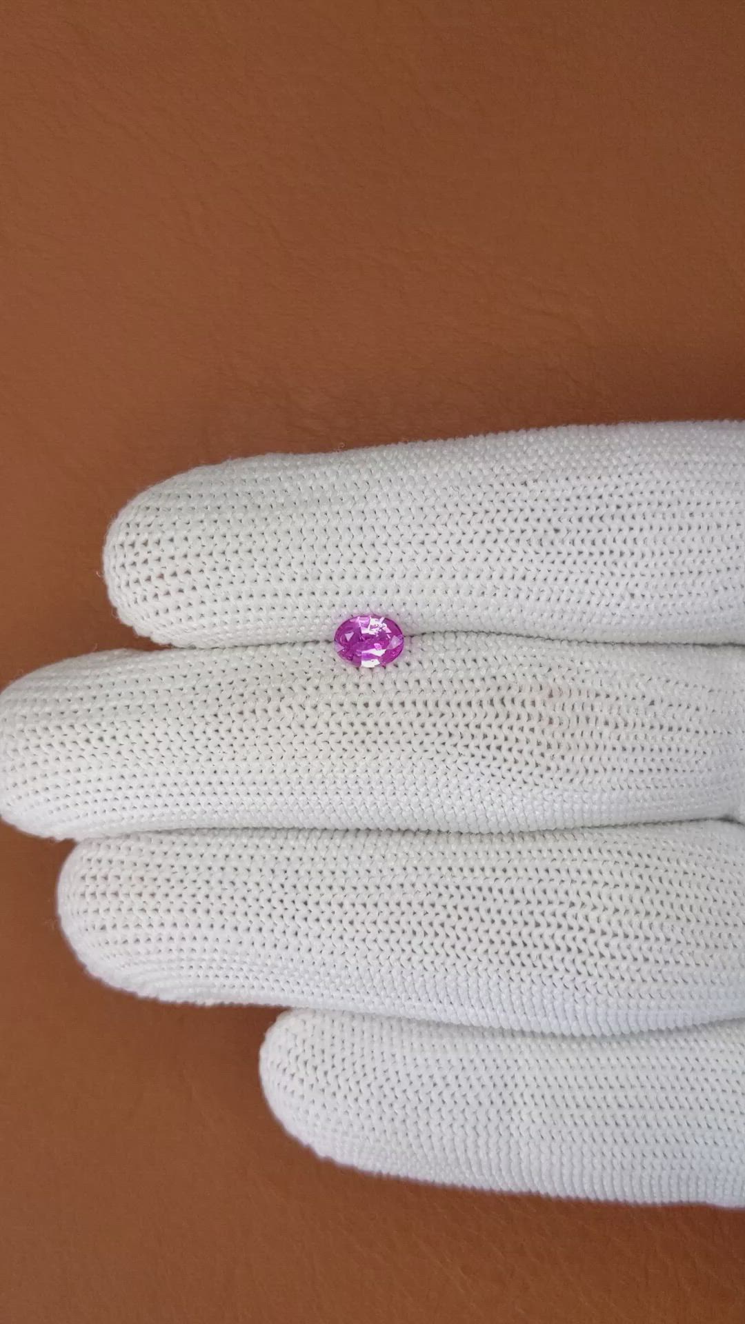 0.50 Ct. Purplish Pink Sapphire from Ceylon (Sri Lanka) Size Video