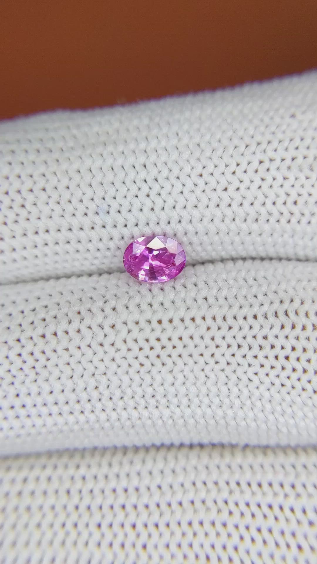 0.50 Ct. Purplish Pink Sapphire from Ceylon (Sri Lanka) Size Video