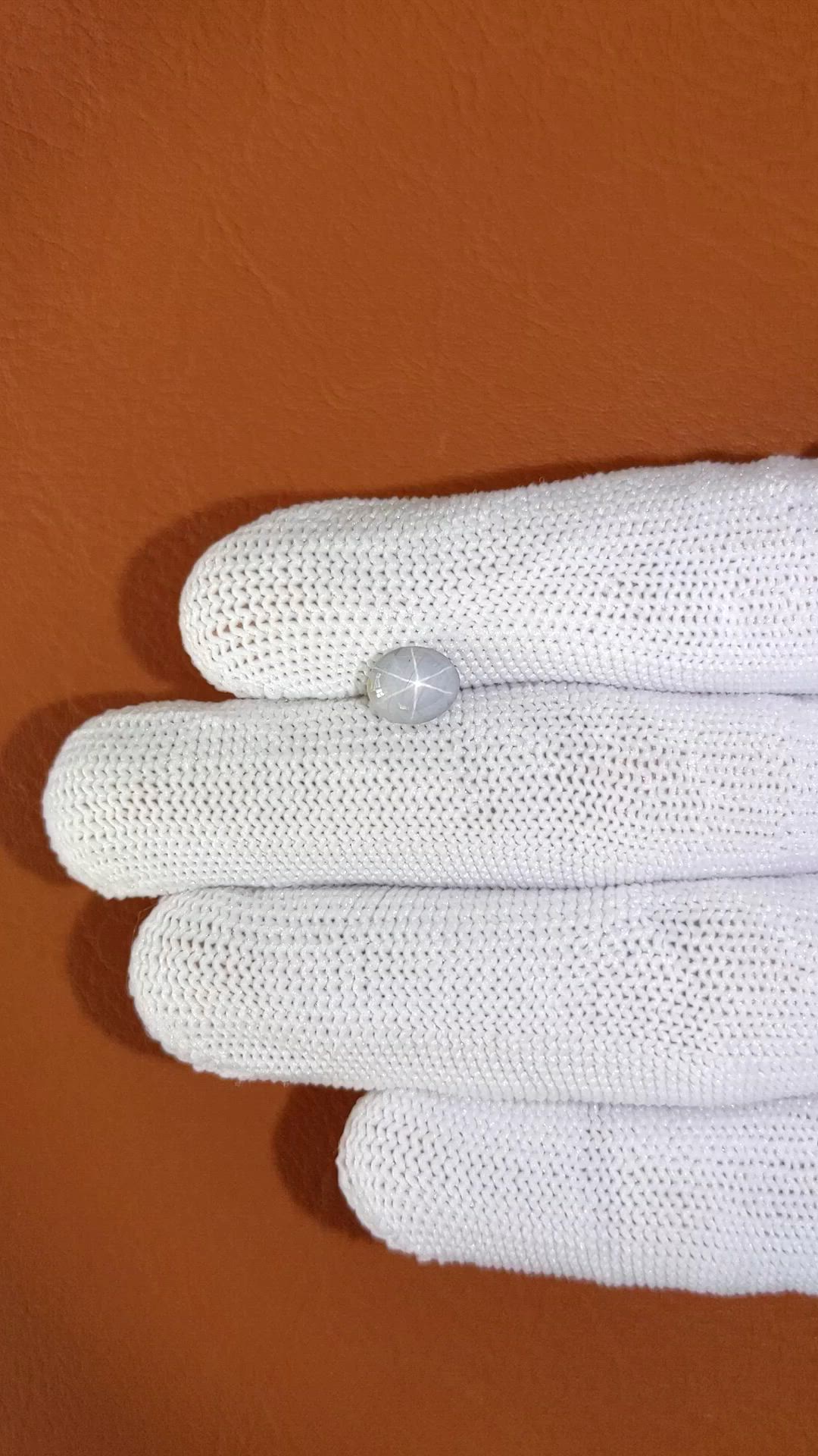 2.47 Ct. Bluish Grey Star Sapphire from Ceylon (Sri Lanka) Size Video