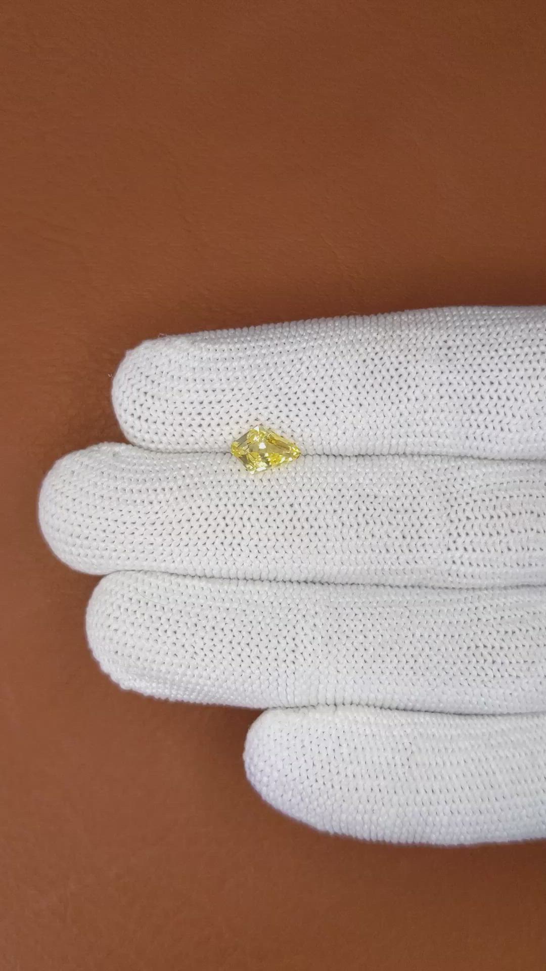 1.08 Ct. Yellow Sapphire from Ceylon (Sri Lanka) Size Video