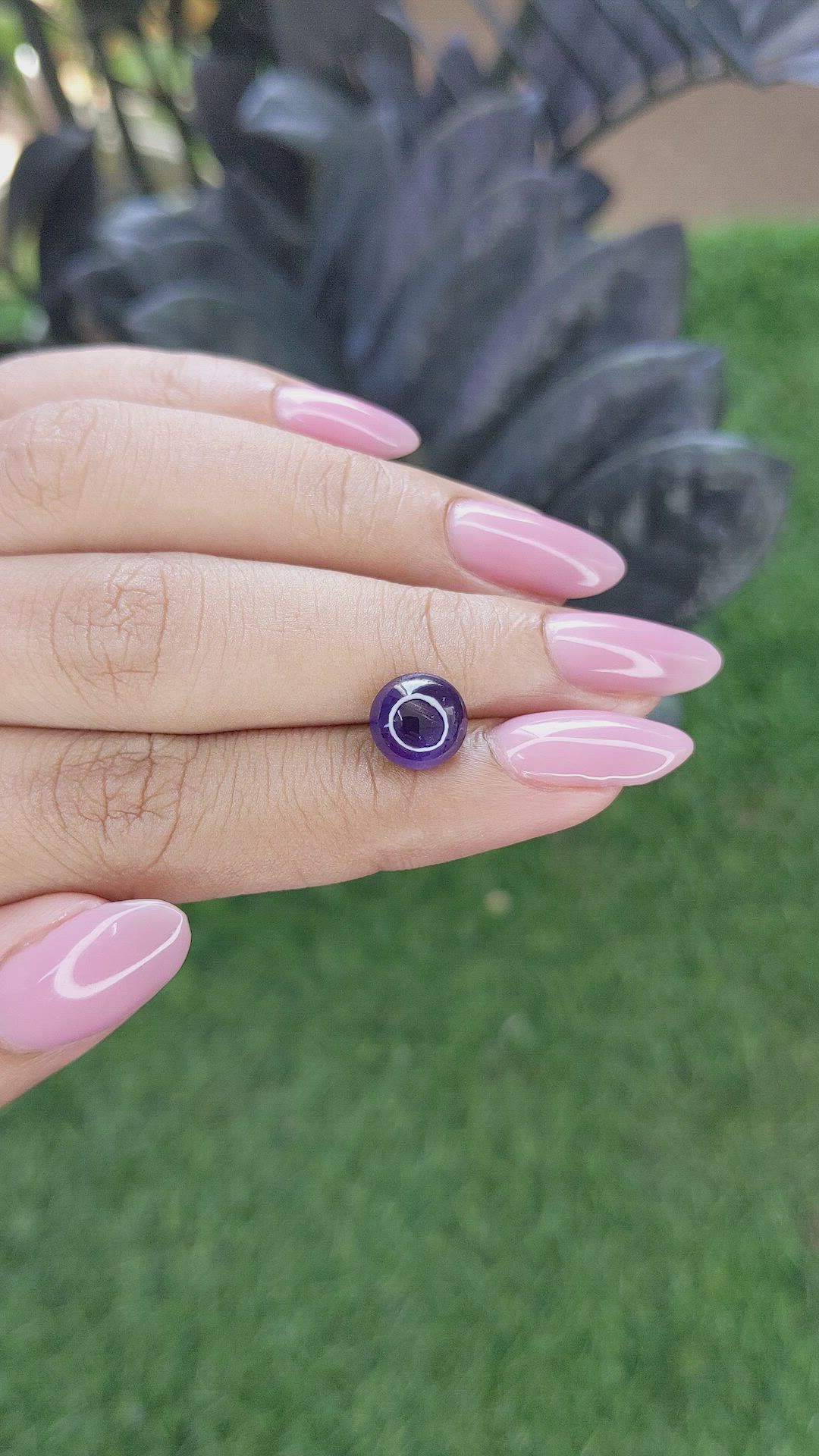 3.71 Ct. Purple Star Sapphire from Ceylon (Sri Lanka) Size Video