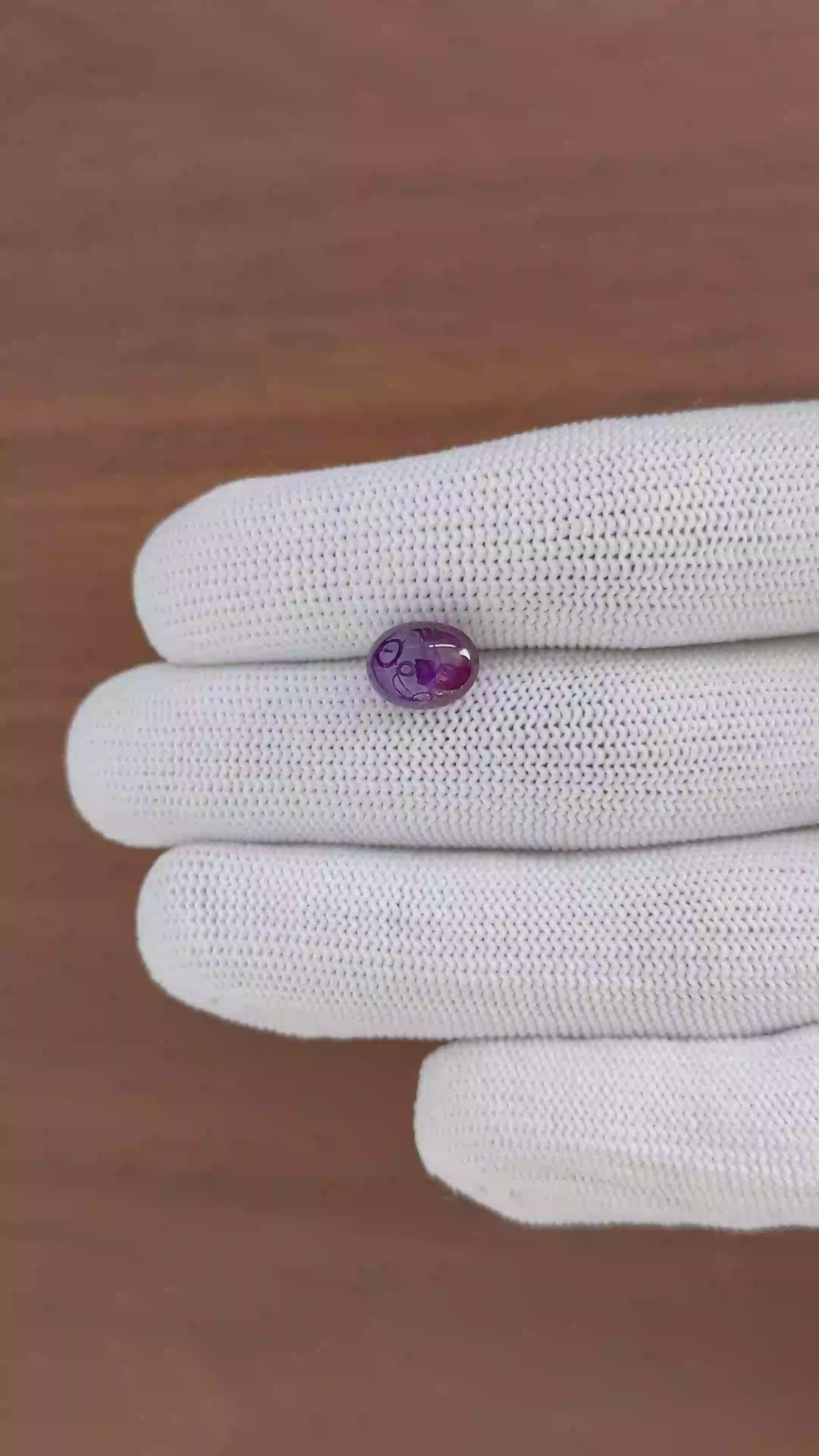 5.06 Ct. Purple Star Sapphire from Ceylon (Sri Lanka) Size Video
