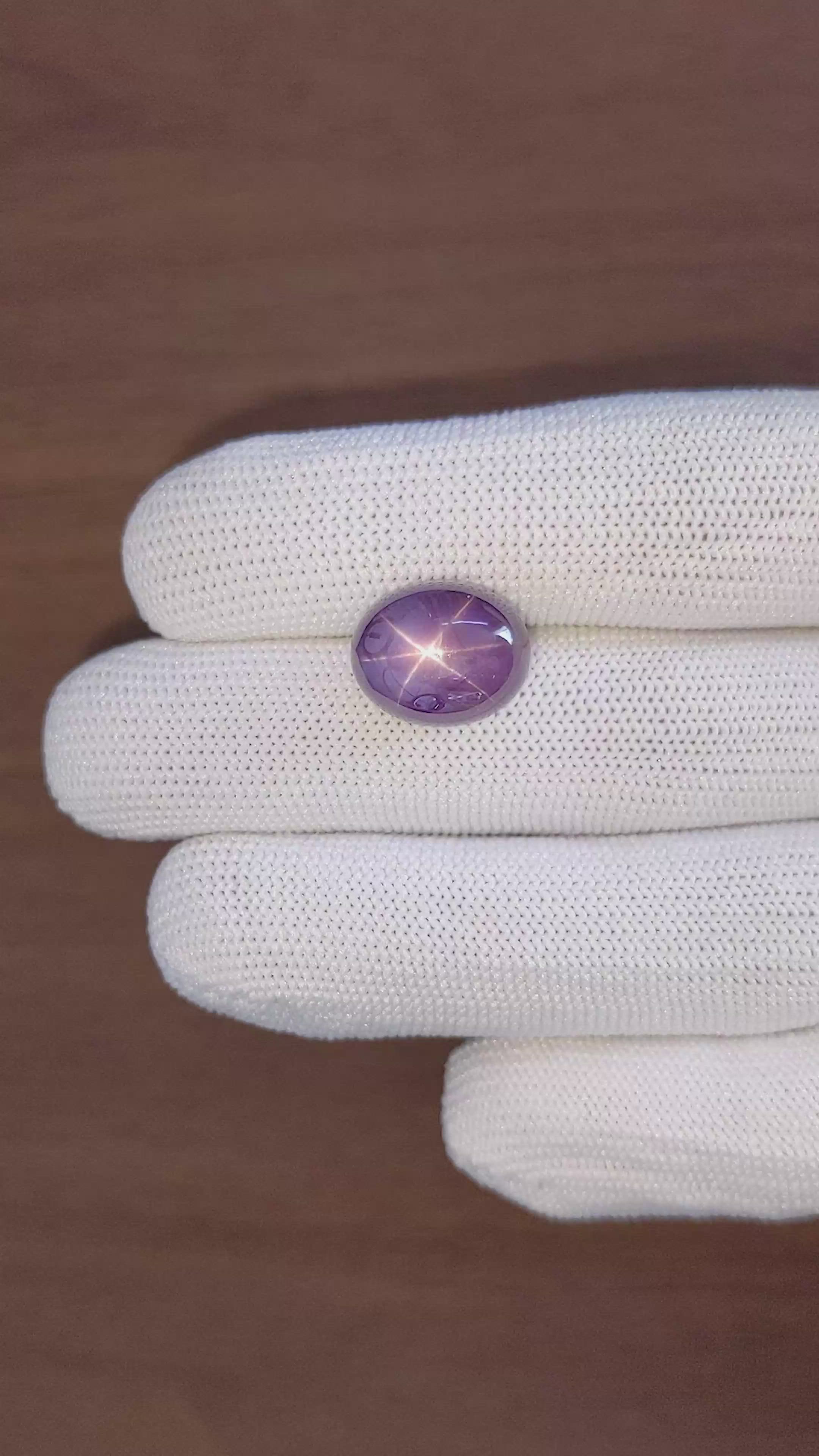 16.16 Ct. Purple Star Sapphire from Ceylon (Sri Lanka) Size Video